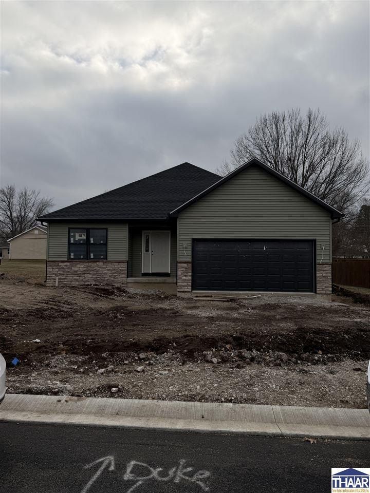 3529 North Pointe Ave. Terre Haute, IN 47805