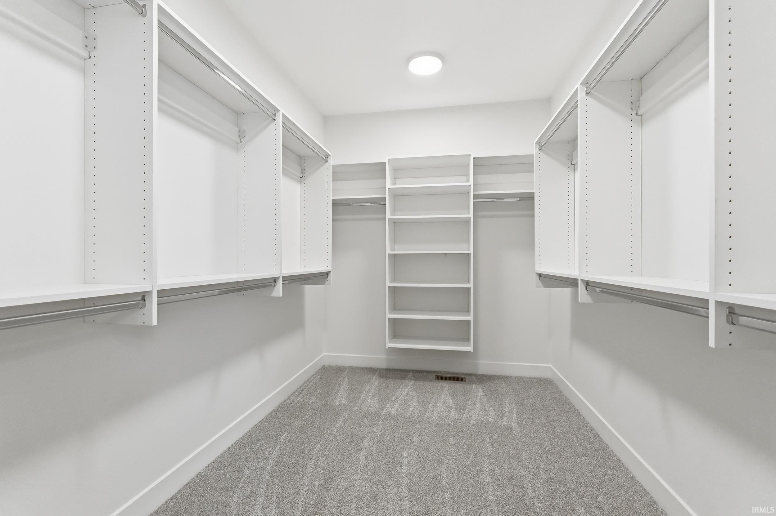 650 Grantham Passage. Fort Wayne, IN 46845