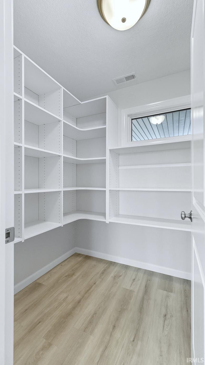 1333 Zenos Boulevard. Fort Wayne, IN 46818