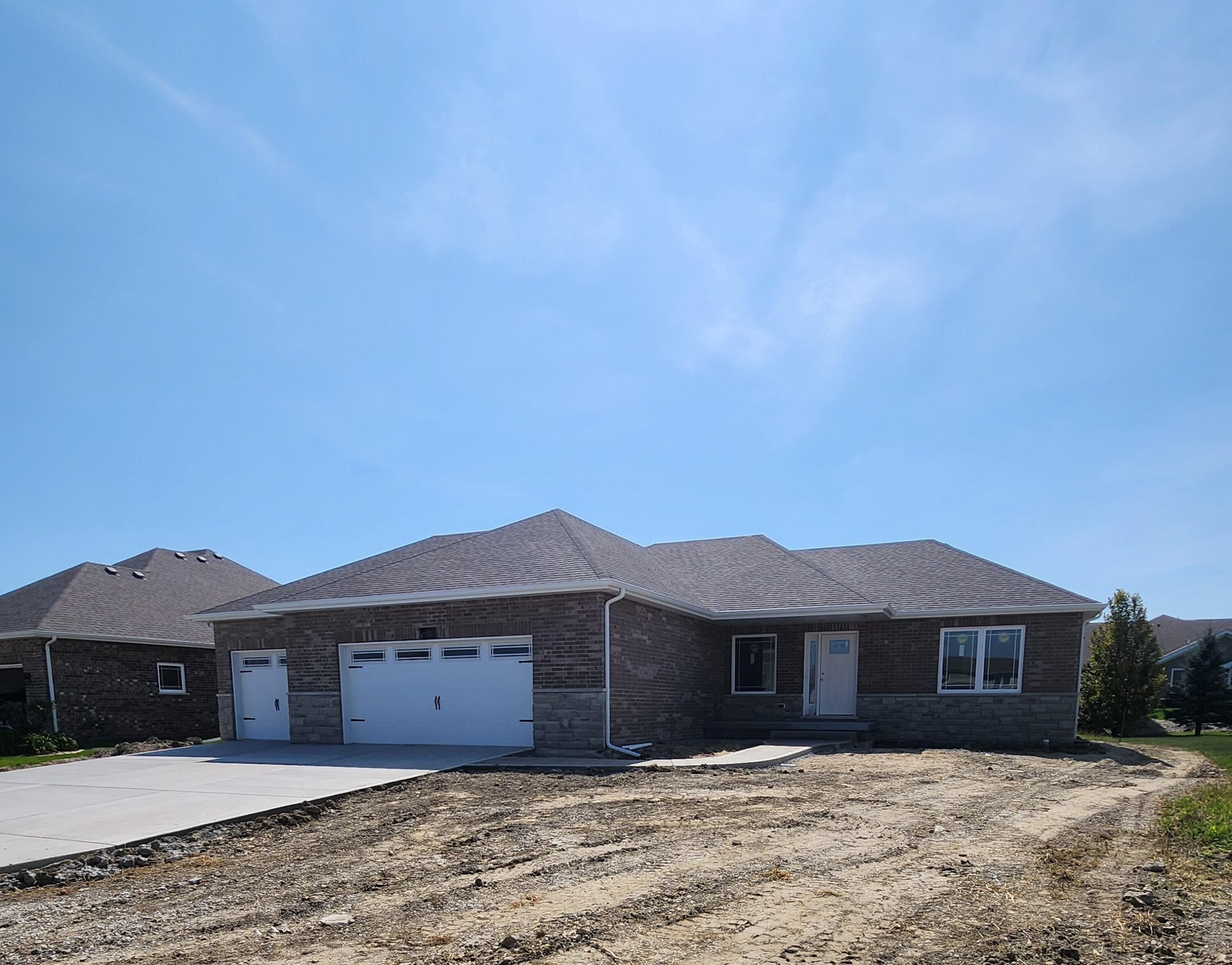 9360 W 106Th Place. Saint John, IN 46373