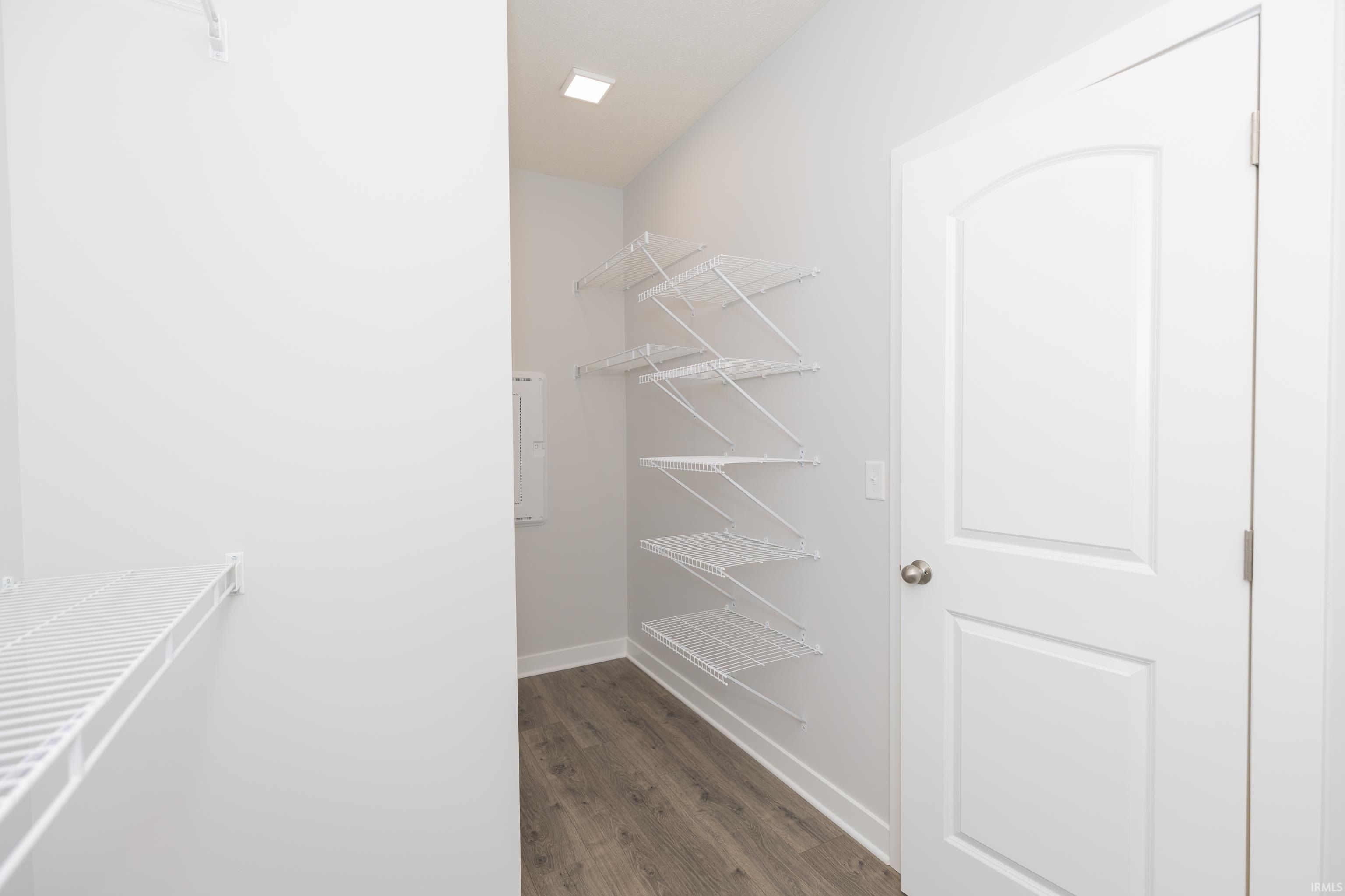 2810 Willow Creek Drive. Evansville, IN 47712