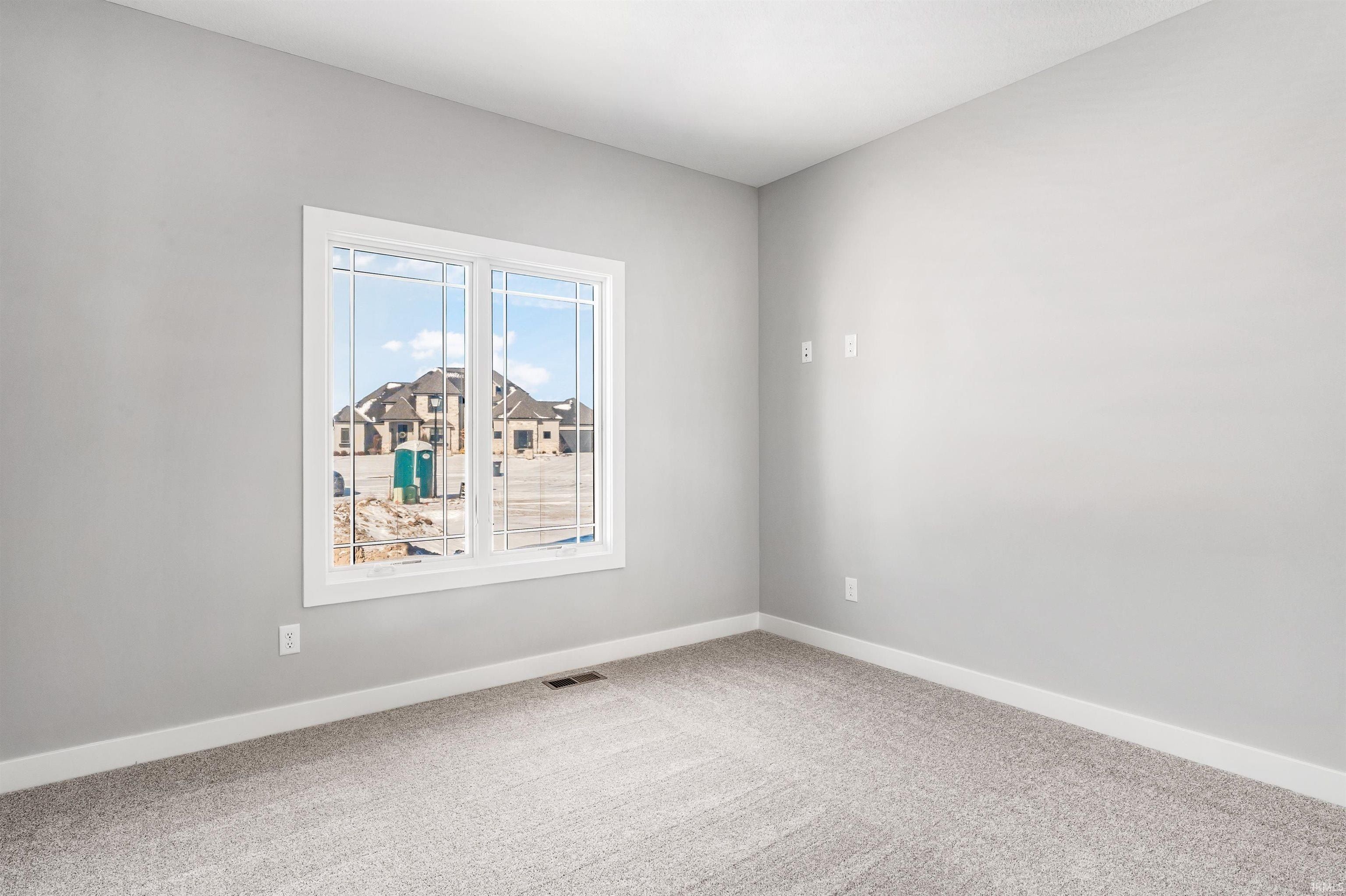 17740 Castlefeane Court. Leo, IN 46765