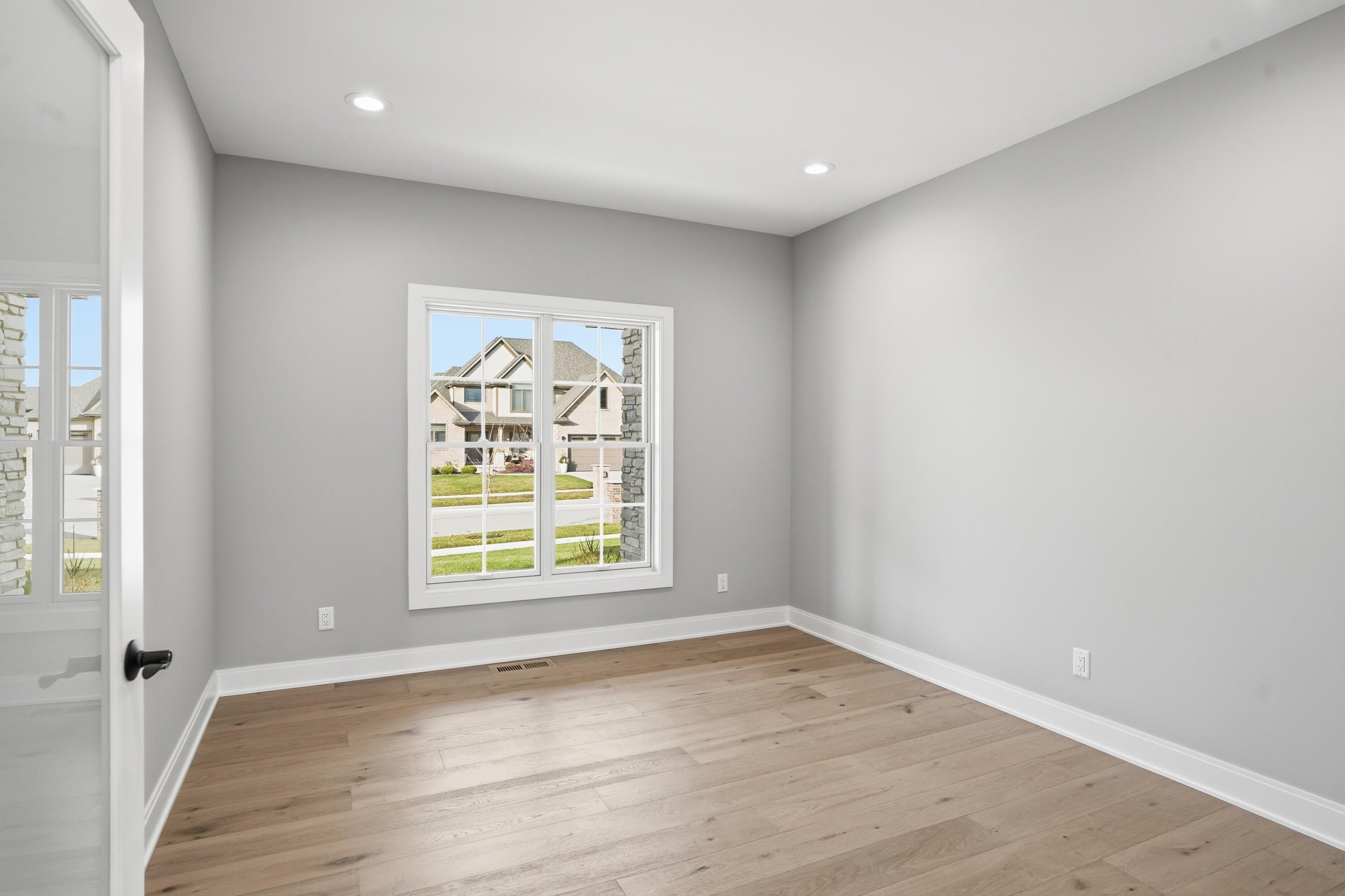 14259 W 87Th Place. Saint John, IN 46373