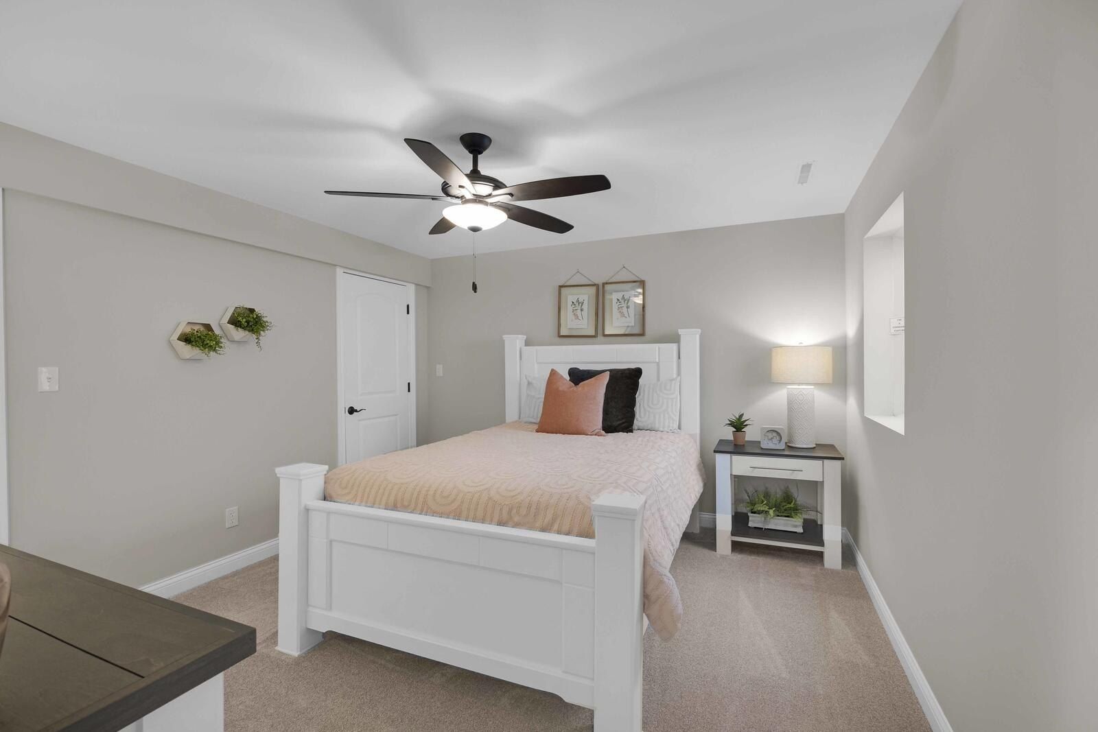 12721 Creekside Drive. Cedar Lake, IN 46303