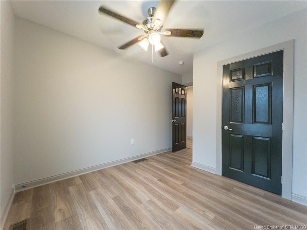 717 Linden. New Albany, IN 47150