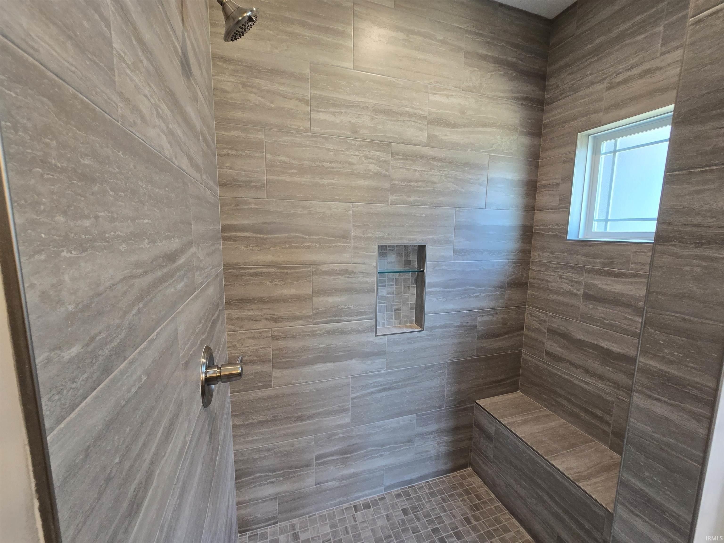 5480 Rio Azul Cove. Fort Wayne, IN 46818