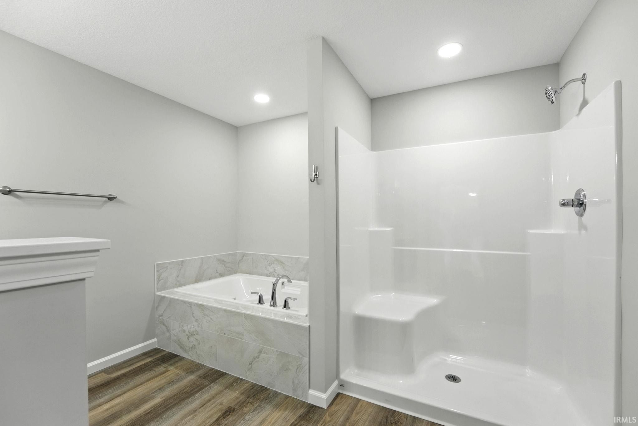 Windrow Way. Fort Wayne, IN 46818