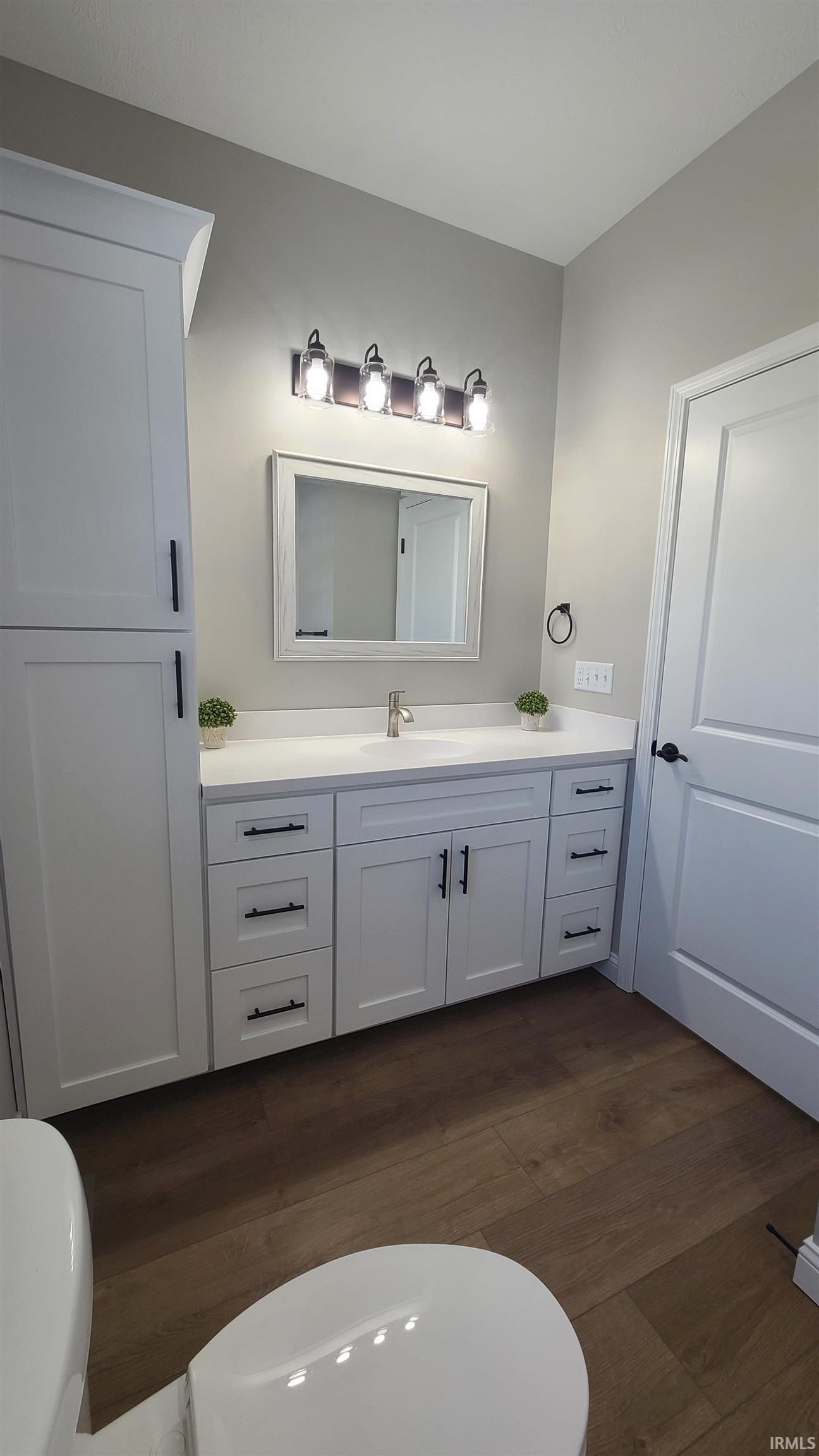 13522 N 200 E Street. North Manchester, IN 46962