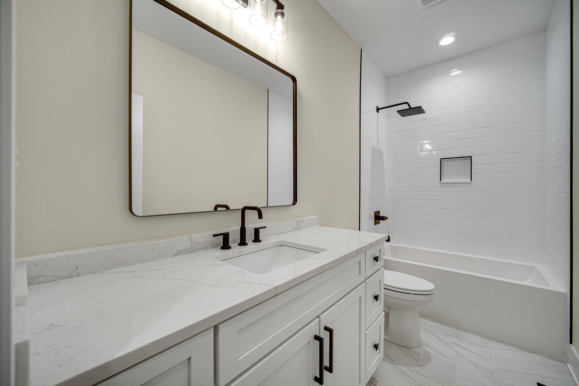 9864 Switch Grass Lane. Saint John, IN 46373