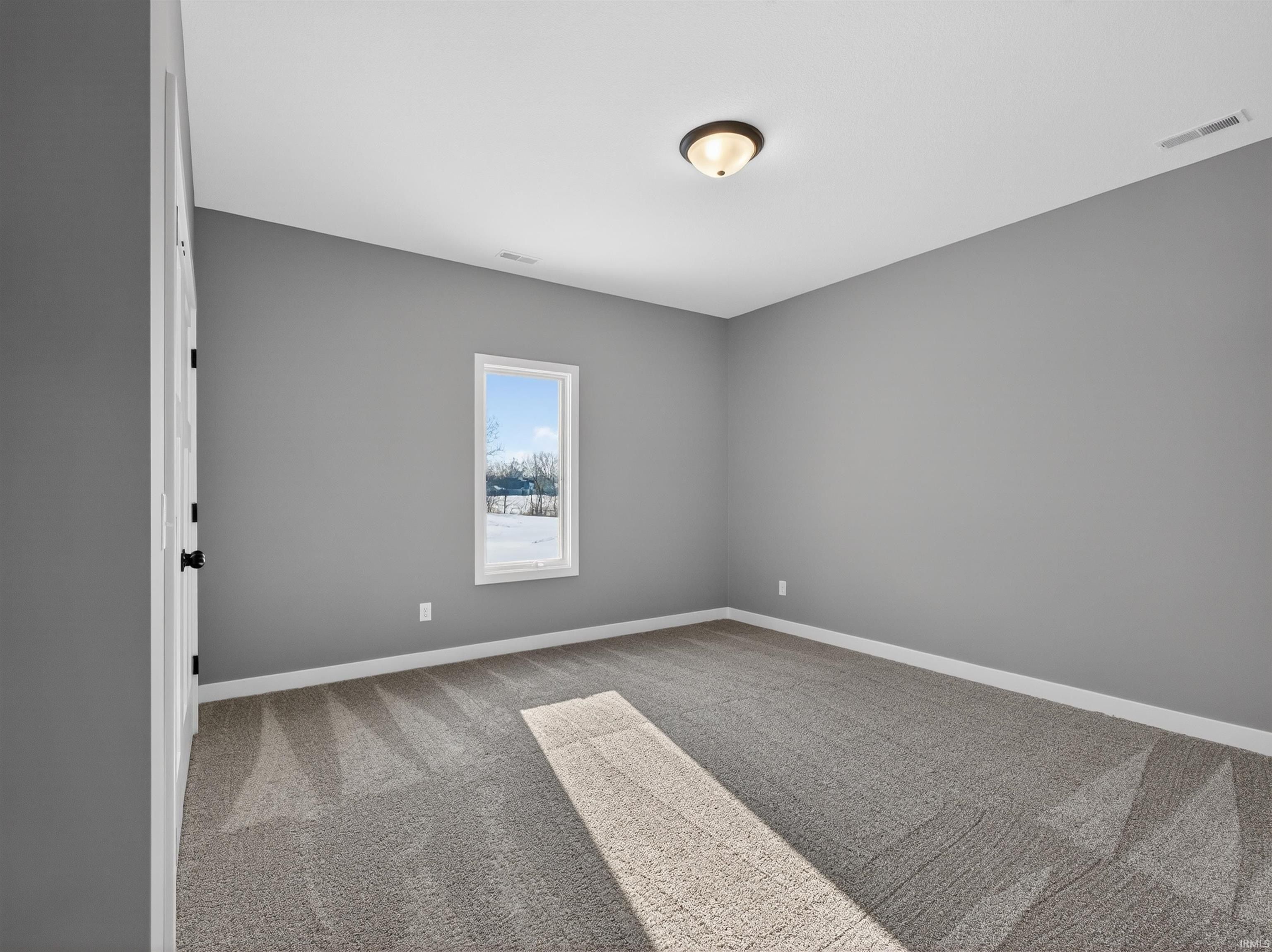 1385 Dixon Place. Huntertown, IN 46748