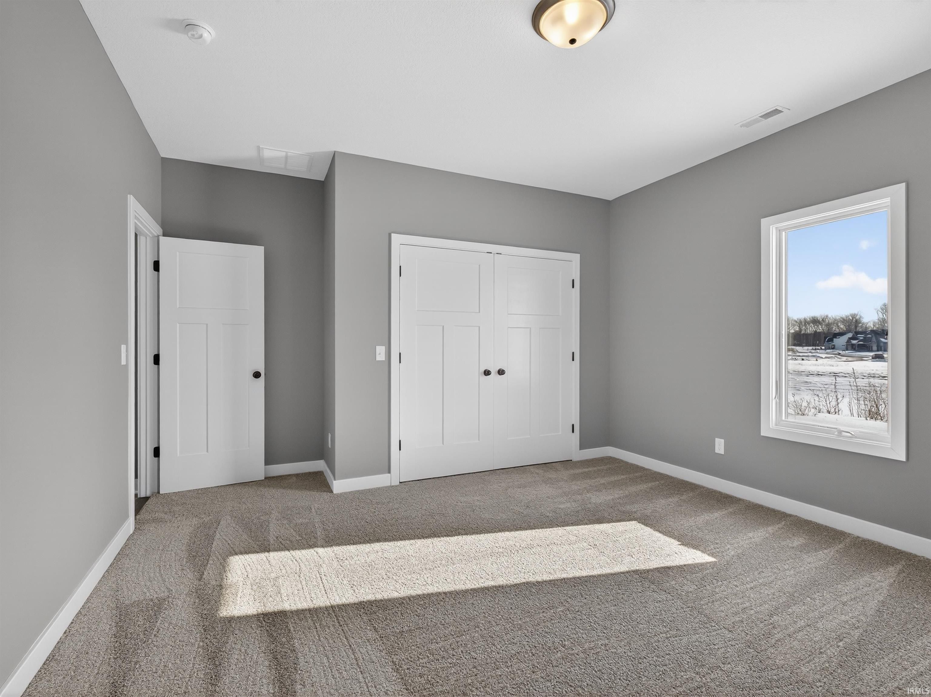1385 Dixon Place. Huntertown, IN 46748