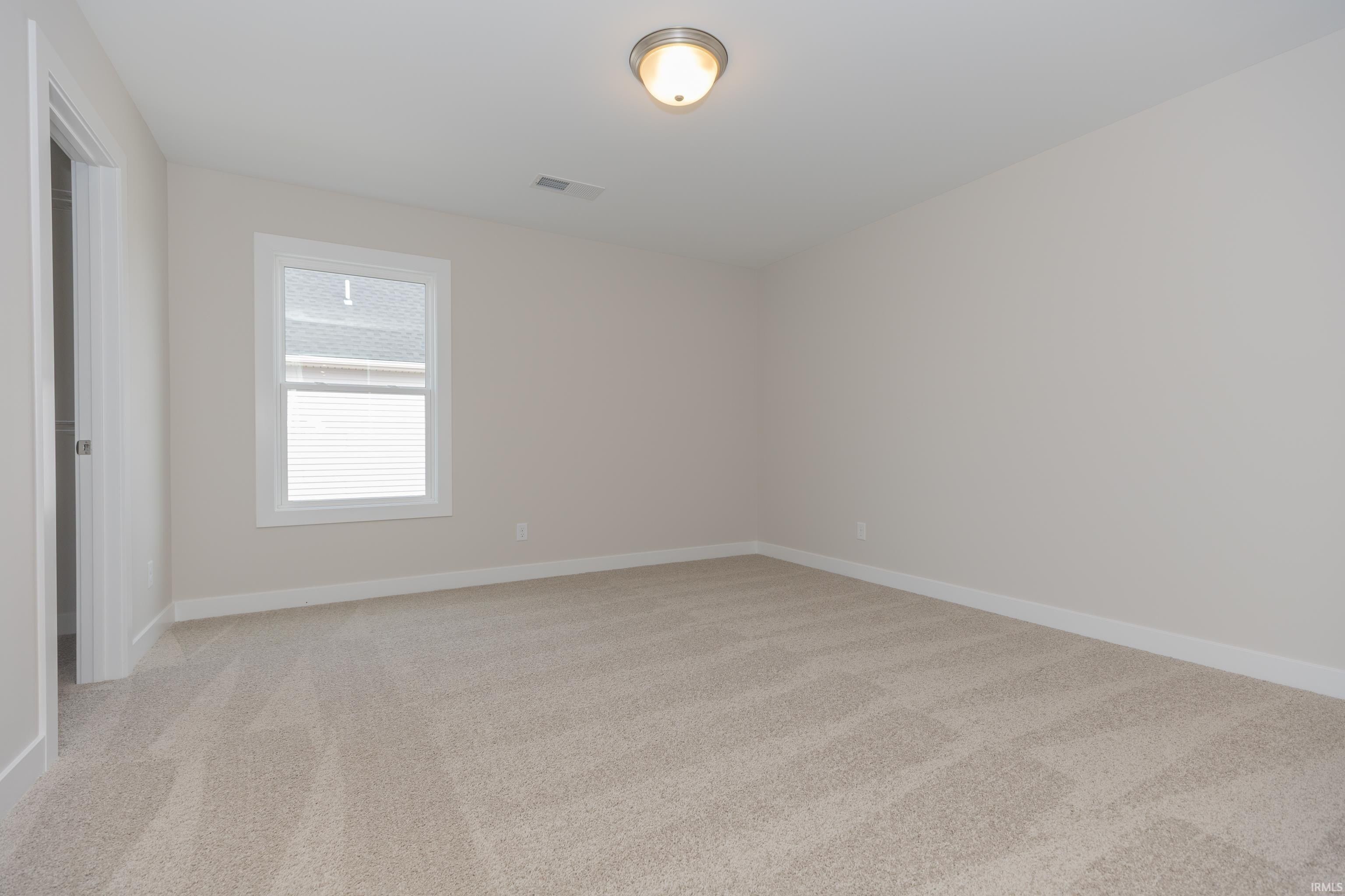 3187 Goswell Drive. Newburgh, IN 47630