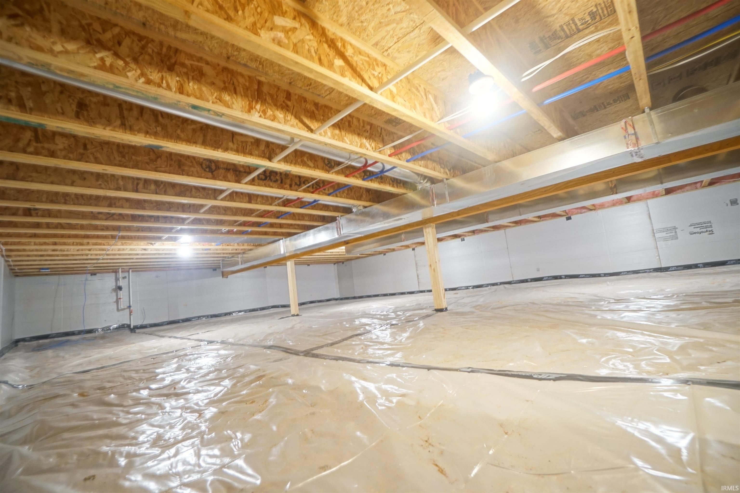 445 N Eastfield Circle. Milford, IN 46542