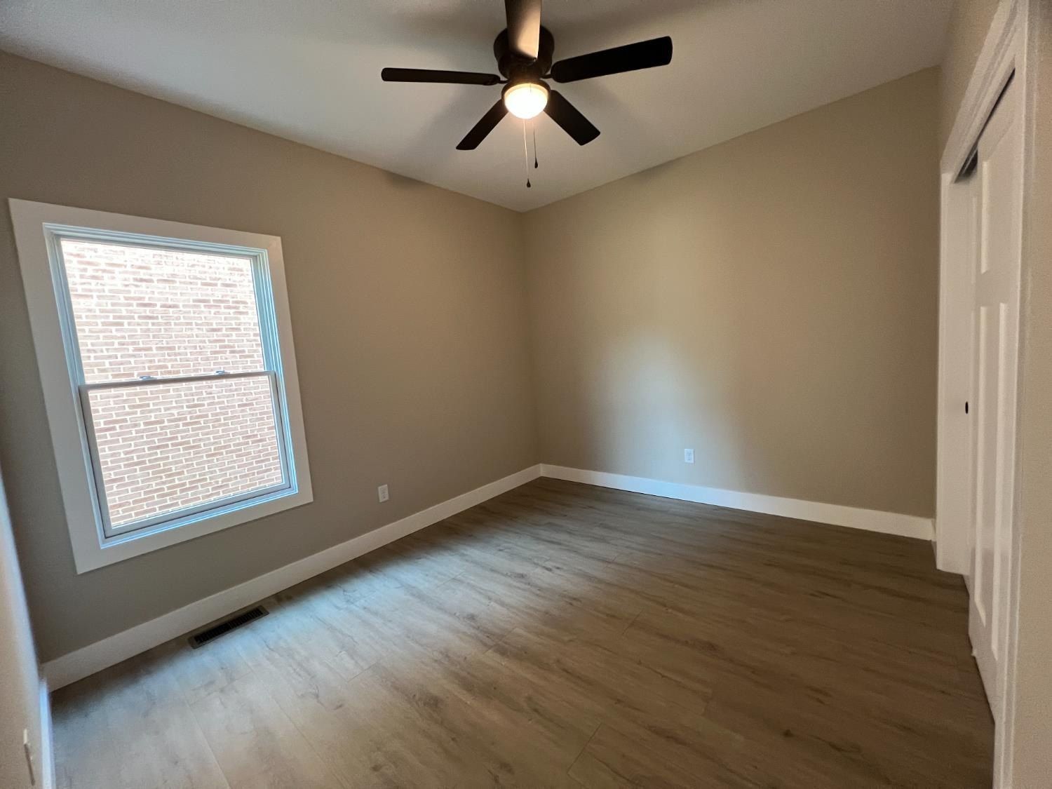 18953 Caseys Trail. Lawrenceburg, IN 47025