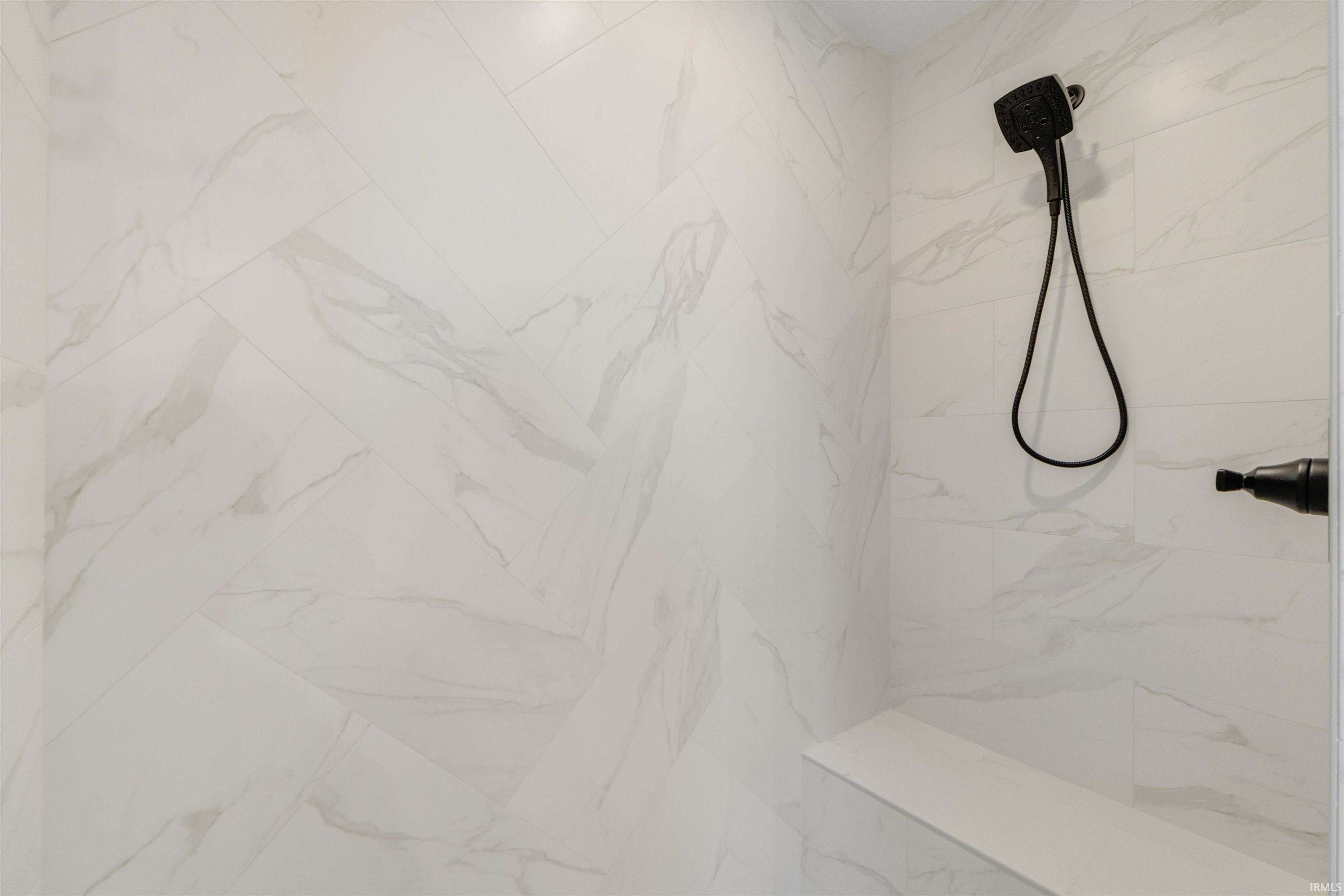 17645 Monza Pass. Huntertown, IN 46748