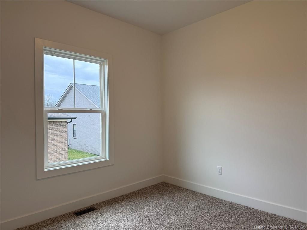 4644 Red Tail Ridge Unit 211. Jeffersonville, IN 47130