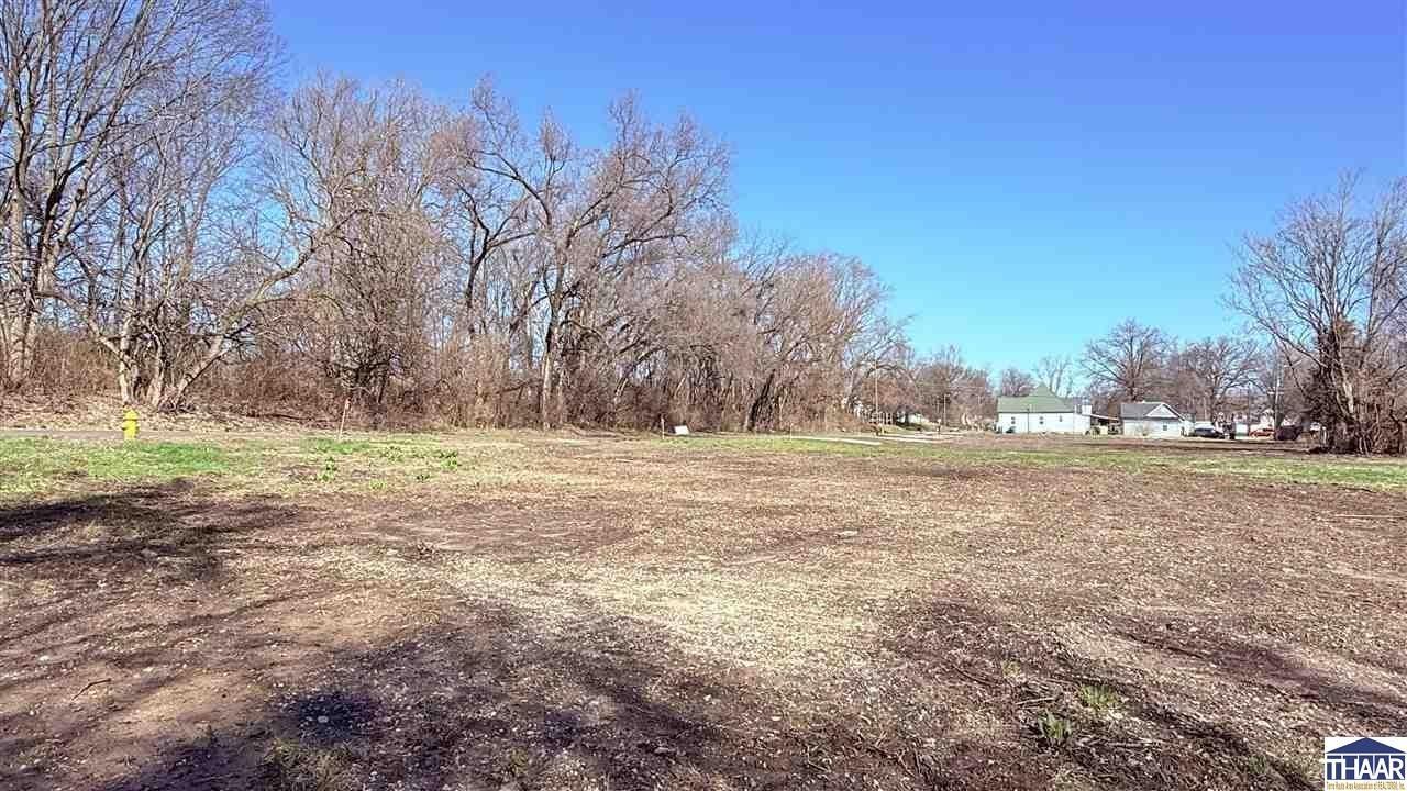 Lot 2 S 16 Street. Terre Haute, IN 47803