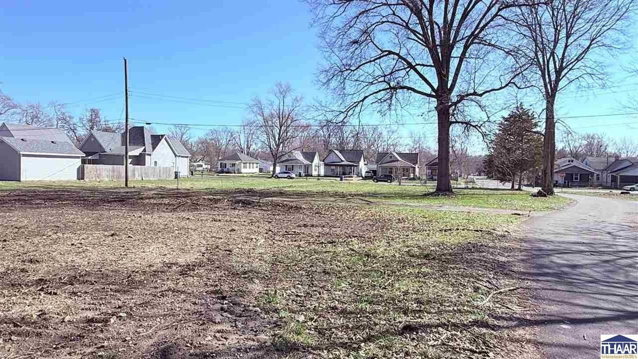 Lot 2 S 16 Street. Terre Haute, IN 47803