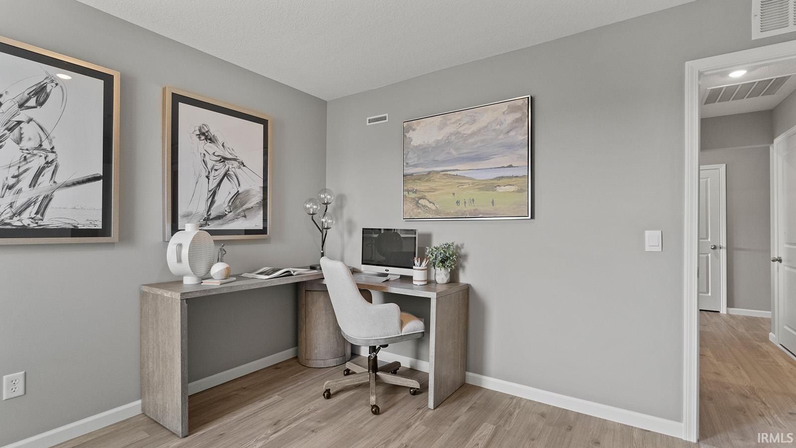 951 Catesby Court. Fort Wayne, IN 46818