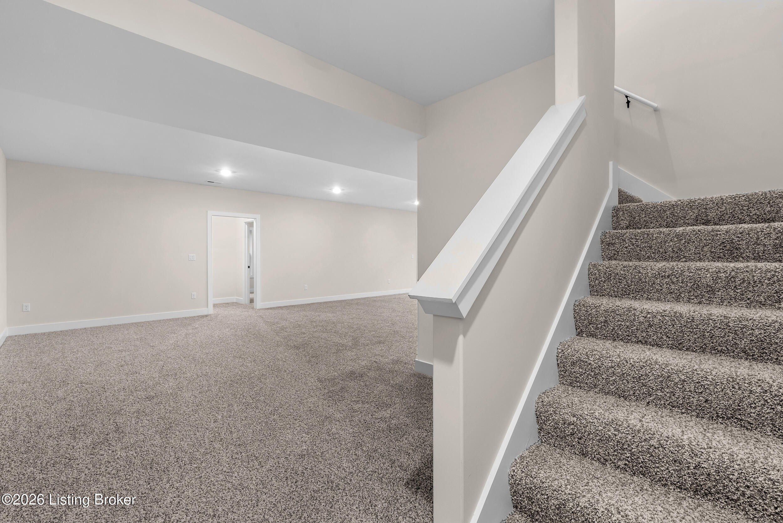 4657 Red Tail Ridge. Jeffersonville, IN 47130