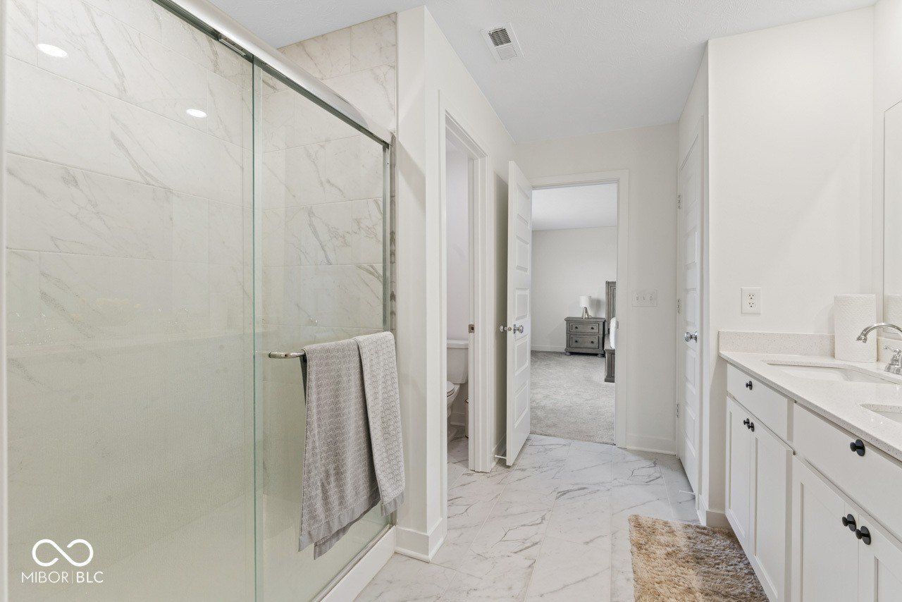 1426 Covington Boulevard. Franklin, IN 46131