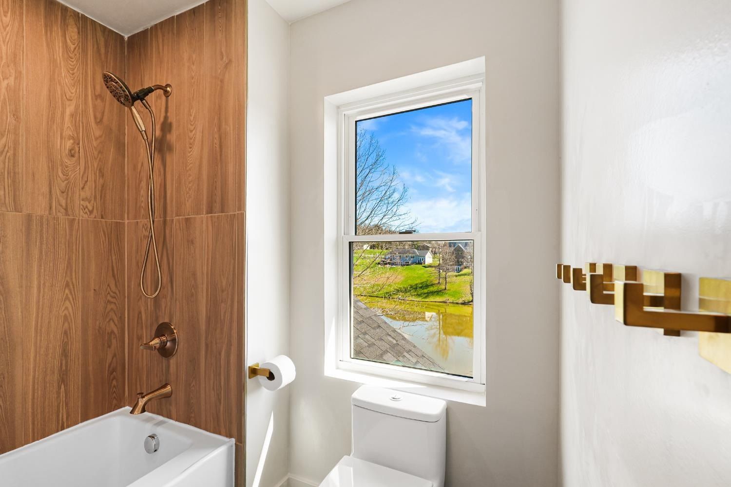 18458 Sycamore Woods Drive. Lawrenceburg, IN 47025