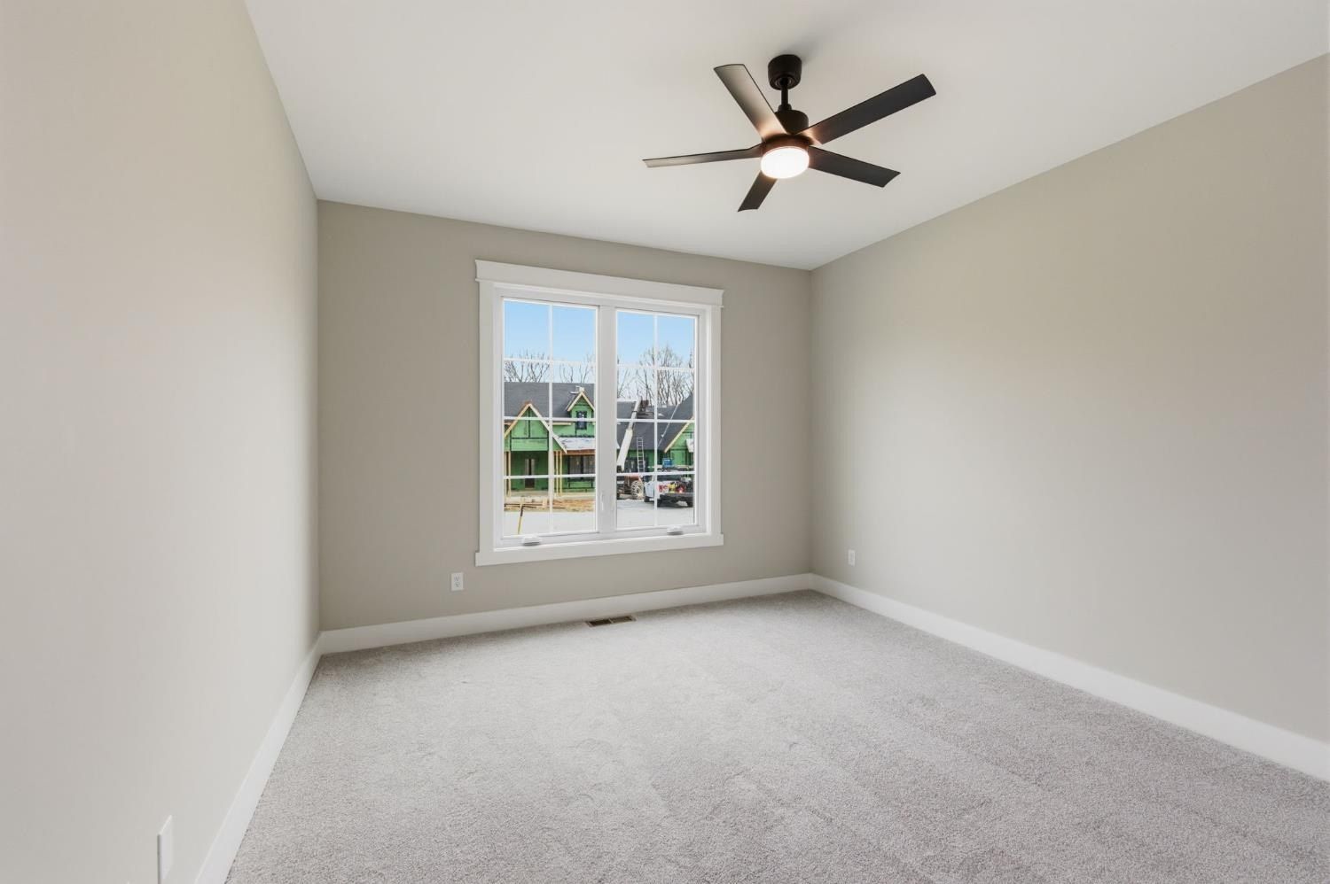 21556 Jaxon Place. Lawrenceburg, IN 47025