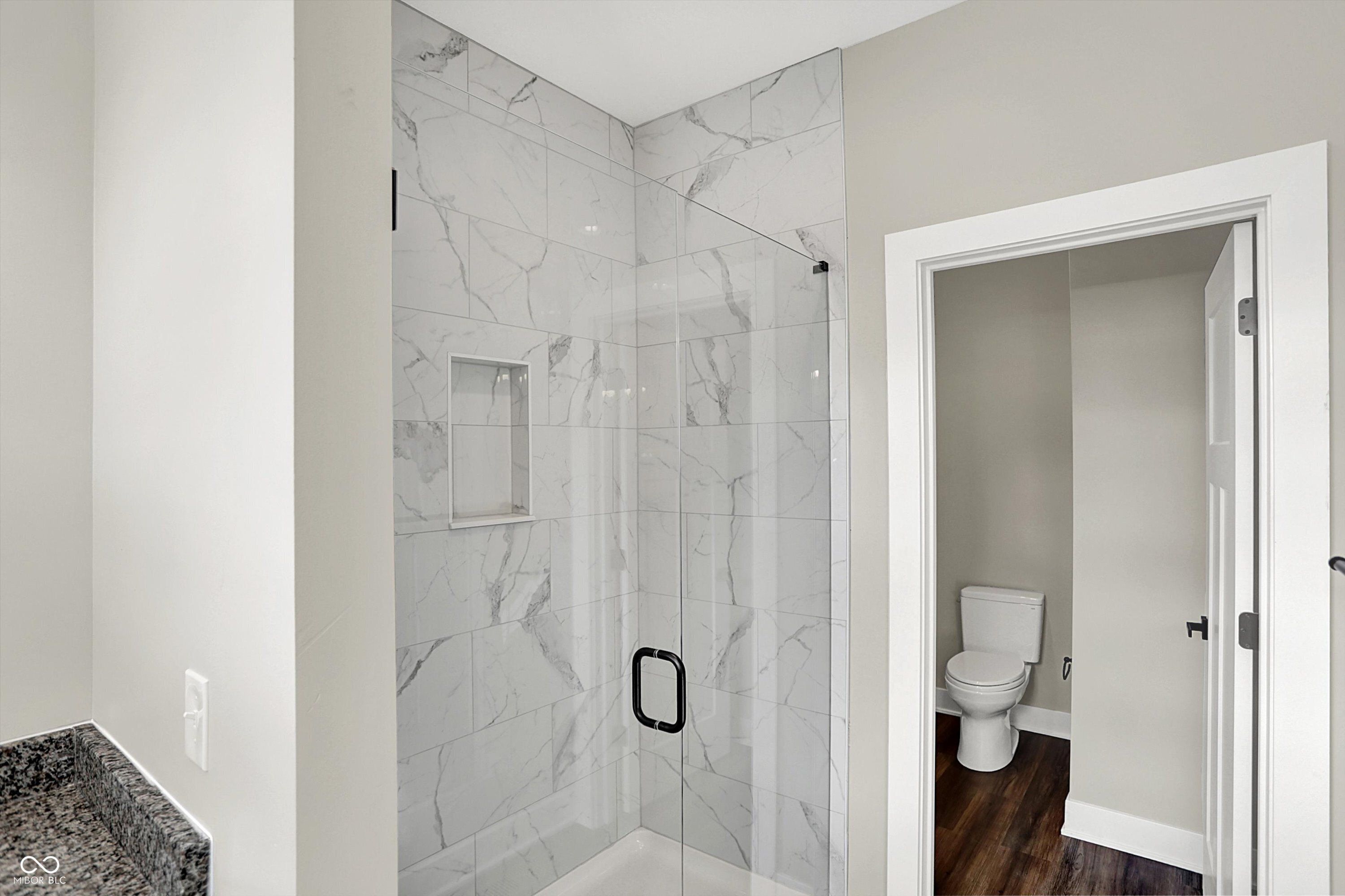 6559 Stone Pointe Way. Indianapolis, IN 46237