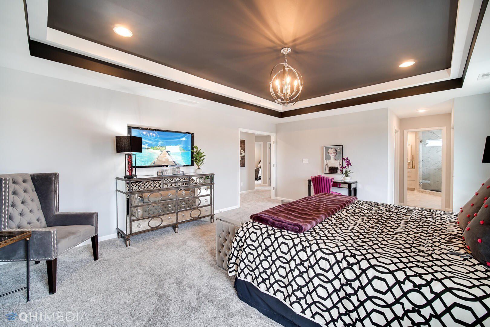 25 Levanno Drive. Crown Point, IN 46307