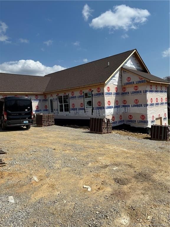 1005 Charlet Ridge Drive. Floyds Knobs, IN 47119