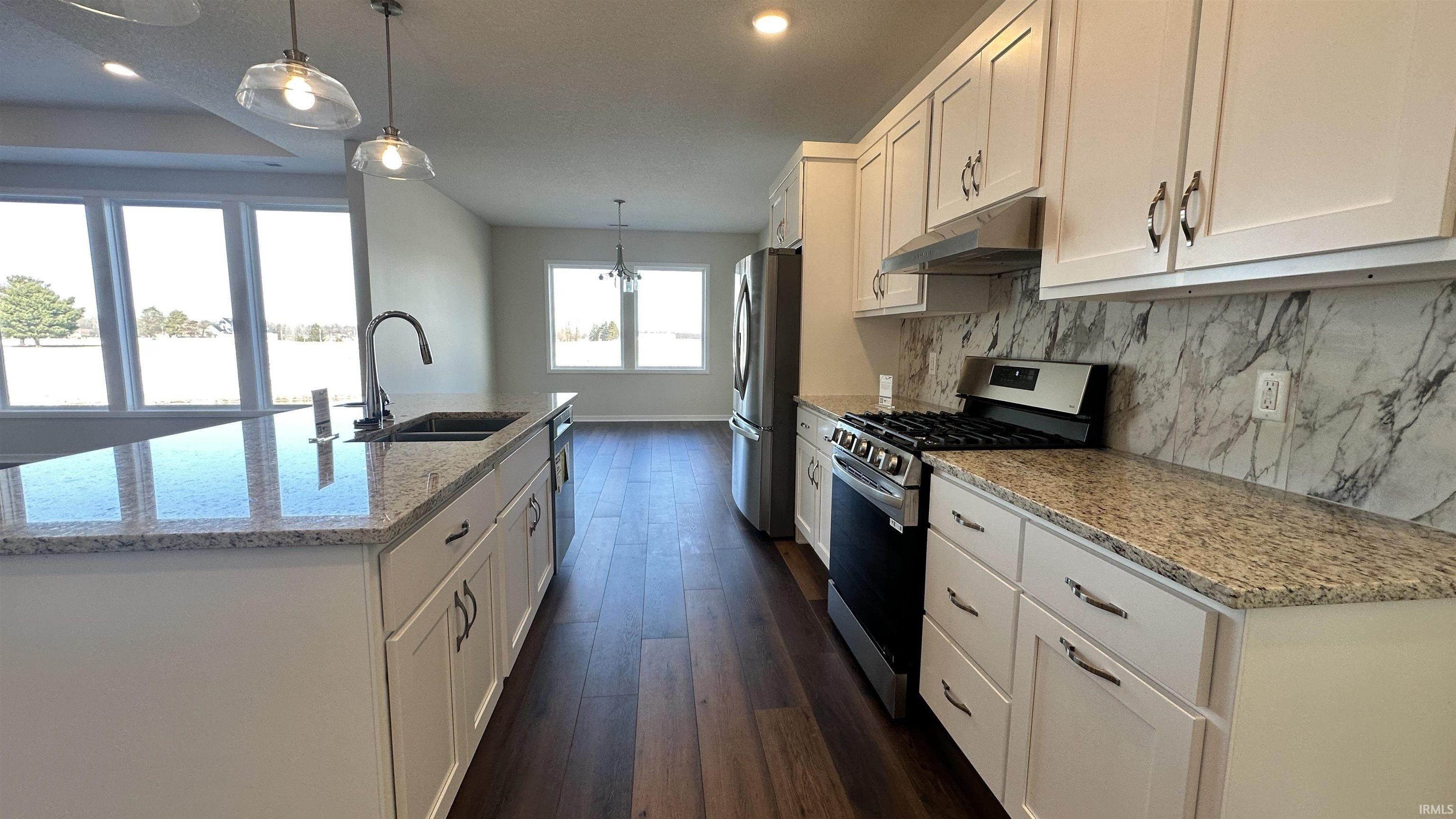 11799 Fazio Drive. Fort Wayne, IN 46818