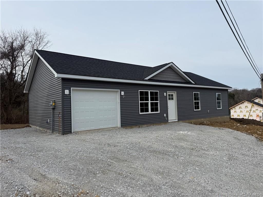 3595 Old Vincennes Rd. New Albany, IN 47150