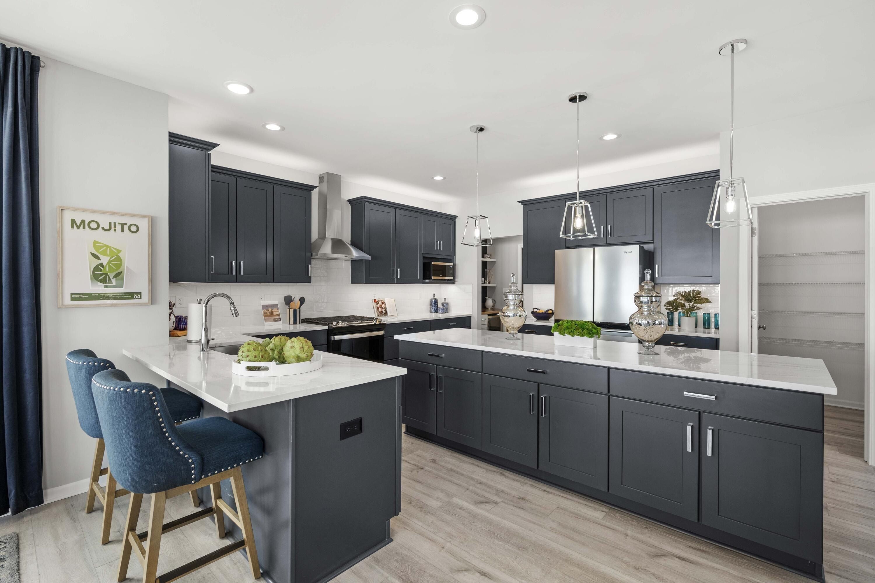 6834 E 103Rd Lane. Winfield, IN 46307