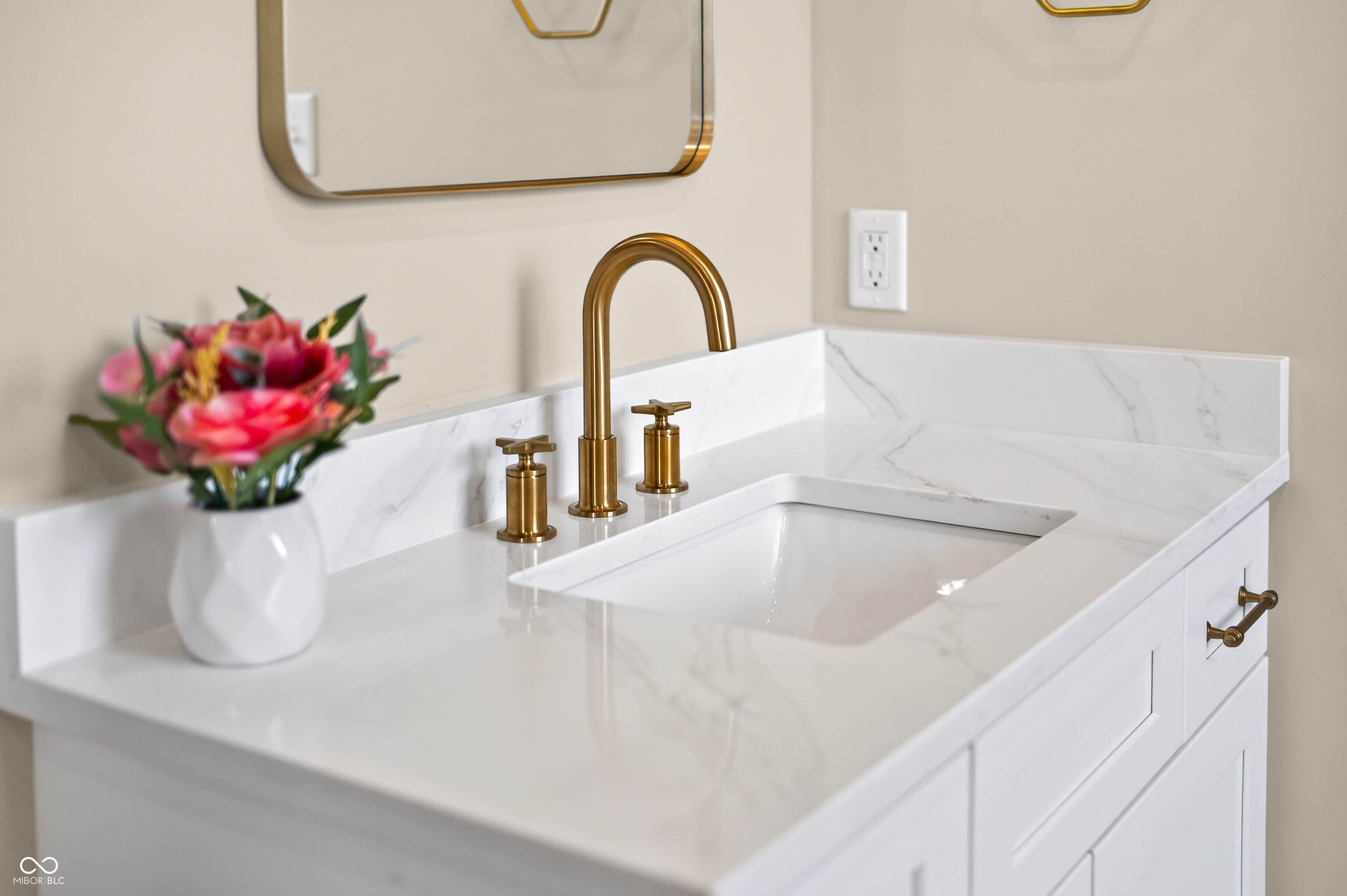 9036 E Gayle Drive. Morgantown, IN 46160