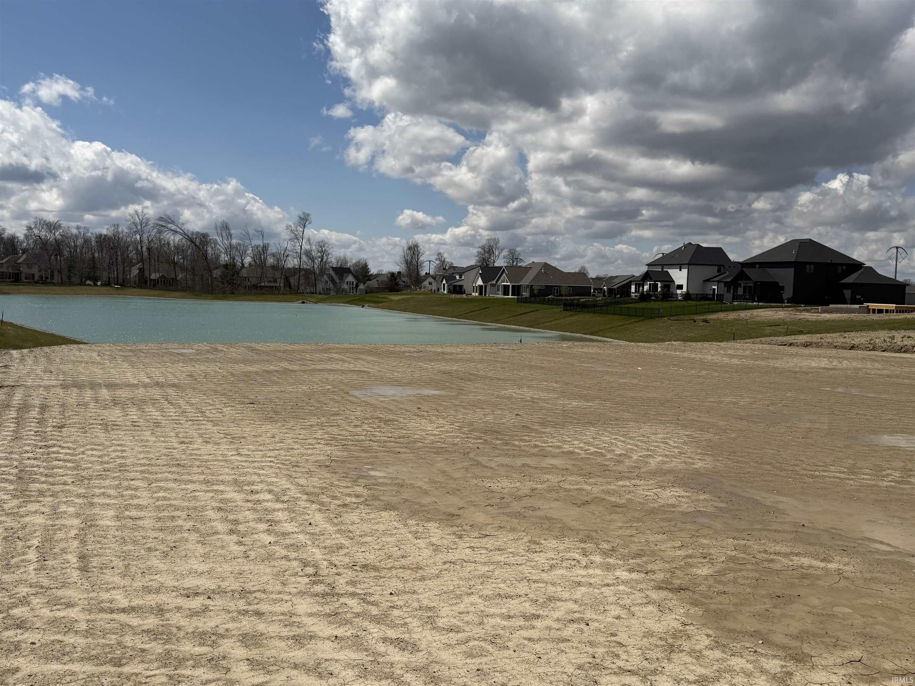 10621 Kola Crossover. Fort Wayne, IN 46814