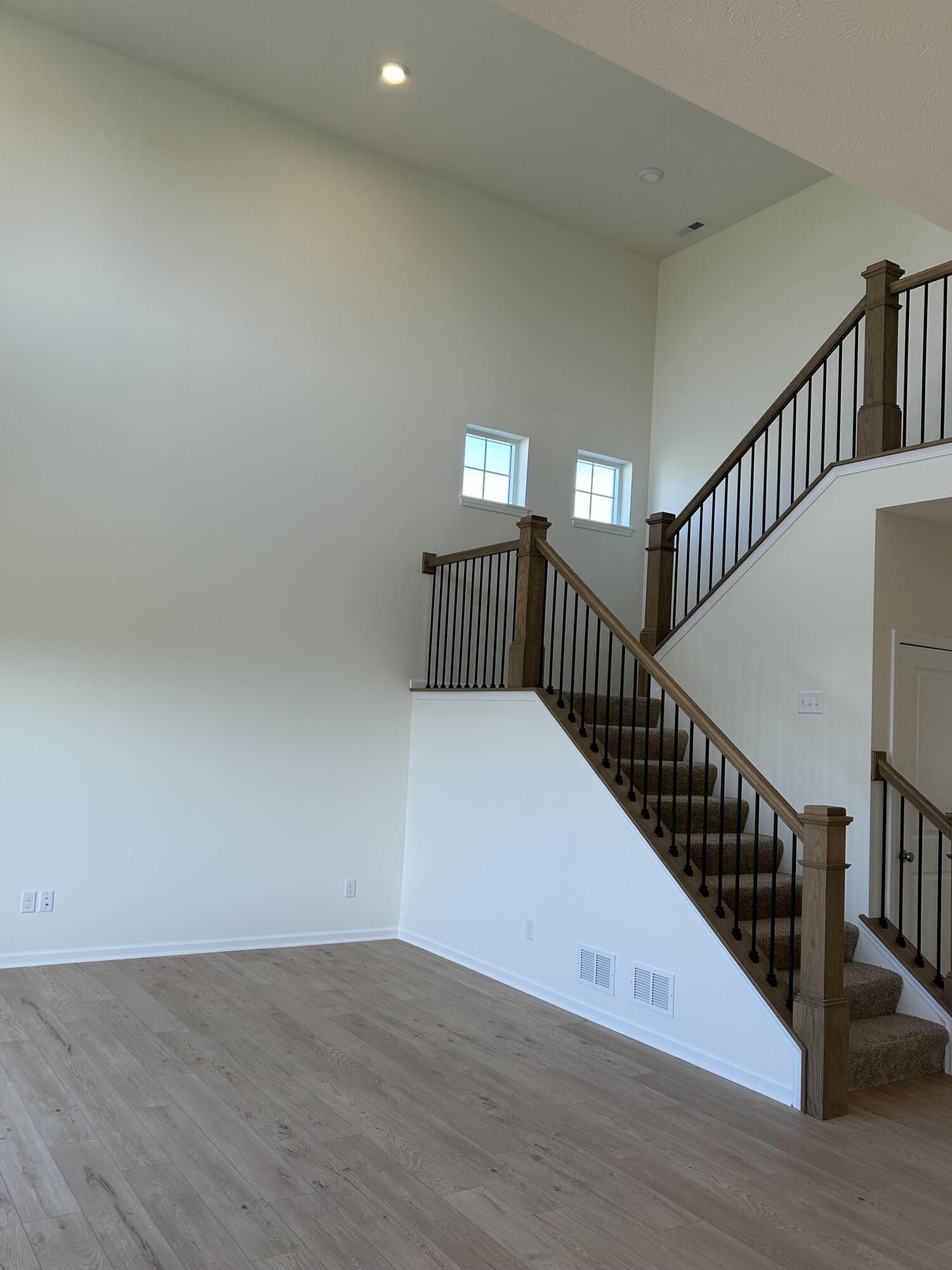 5470 Jaskula Lane. Schererville, IN 46375