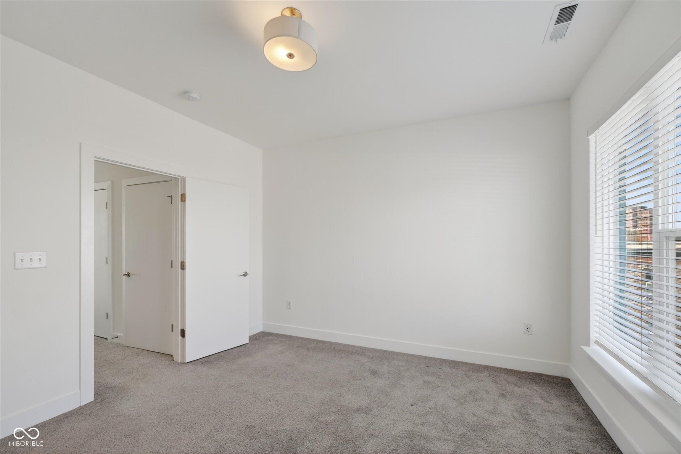 727 N Illinois Street. Indianapolis, IN 46204