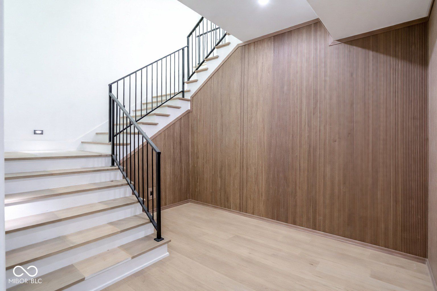 1589 Chatham Ridge Court. Westfield, IN 46074