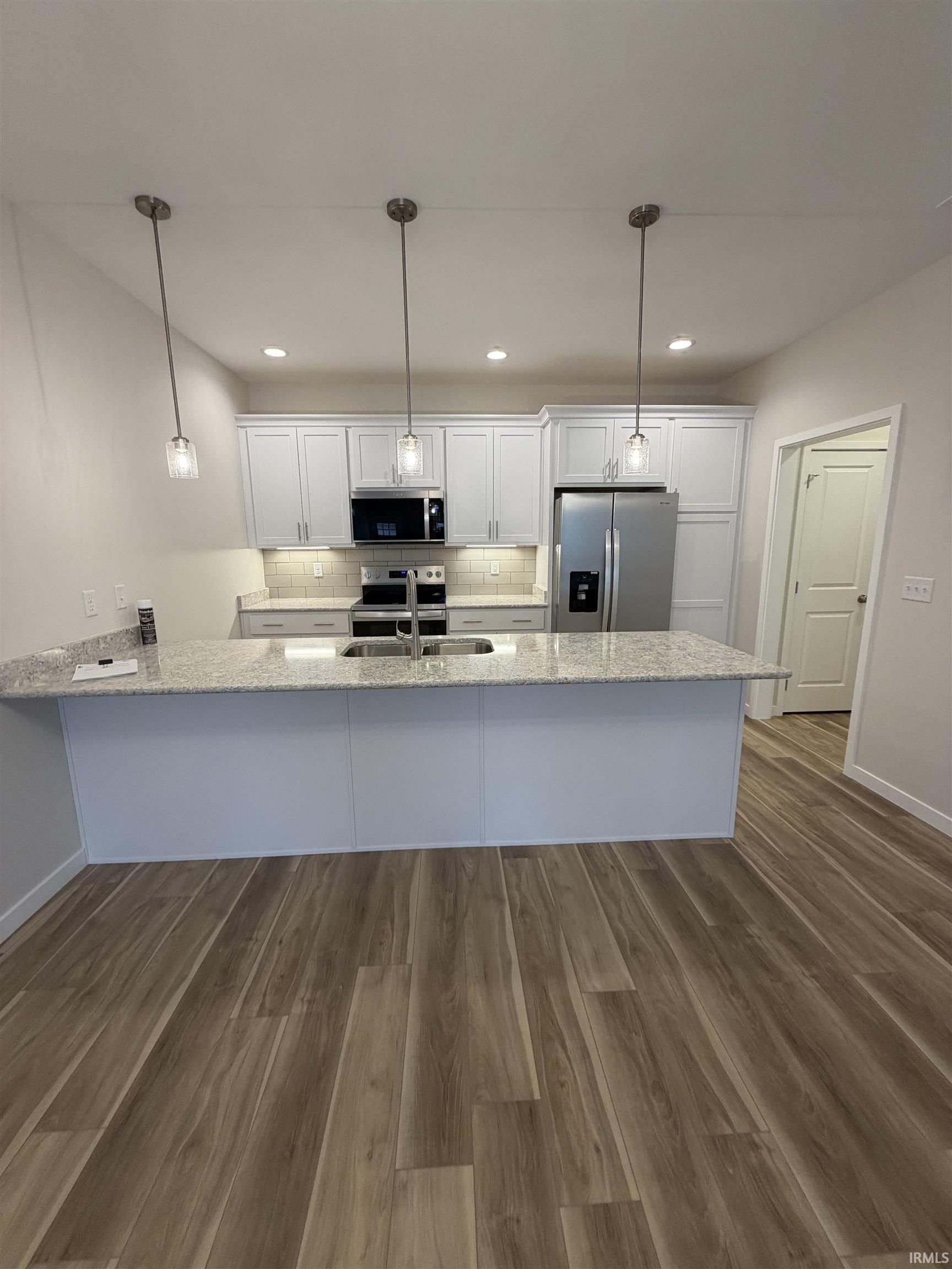 6703 Palm Drive. Evansville, IN 47715