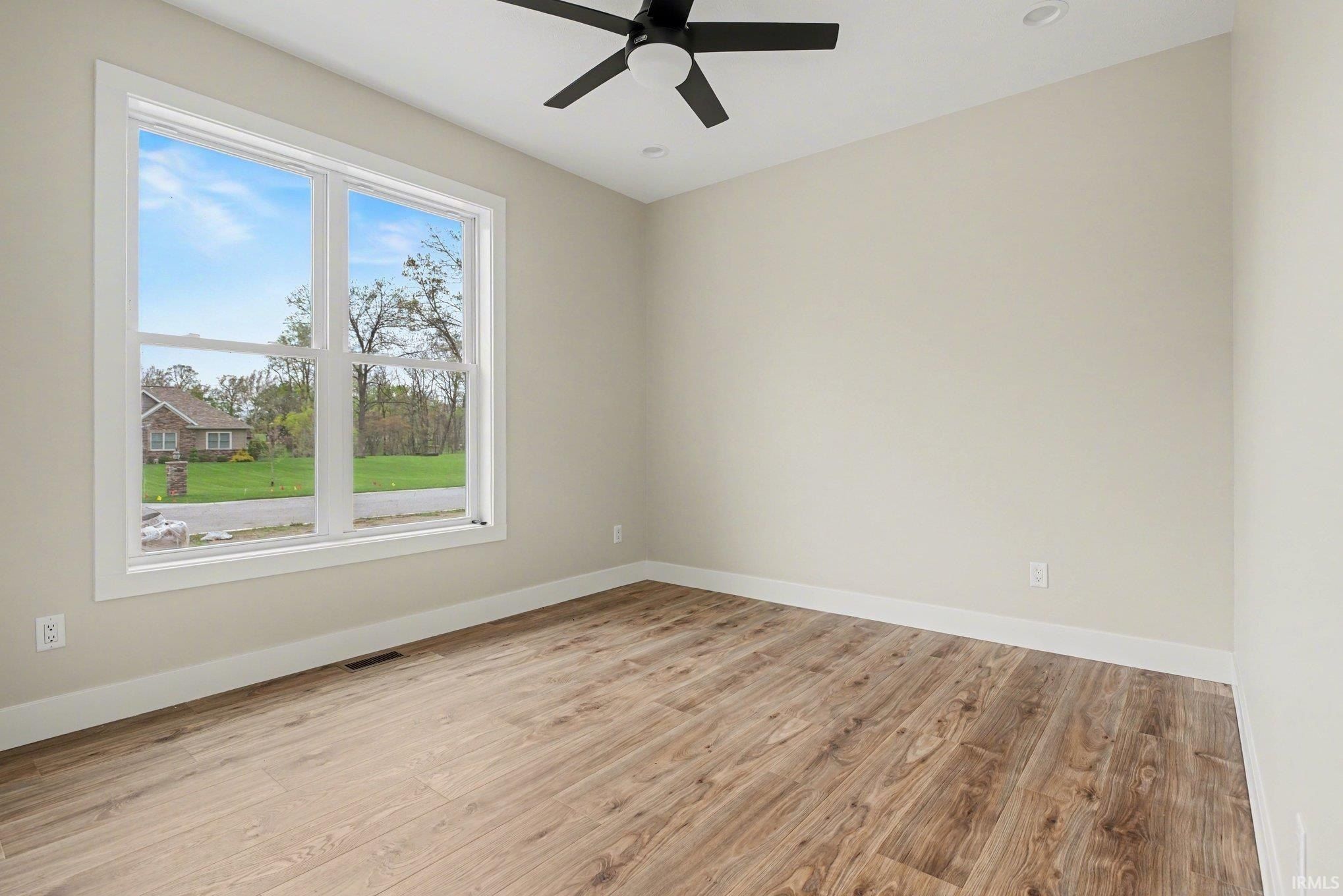 20470 Longboat Court. Bristol, IN 46507