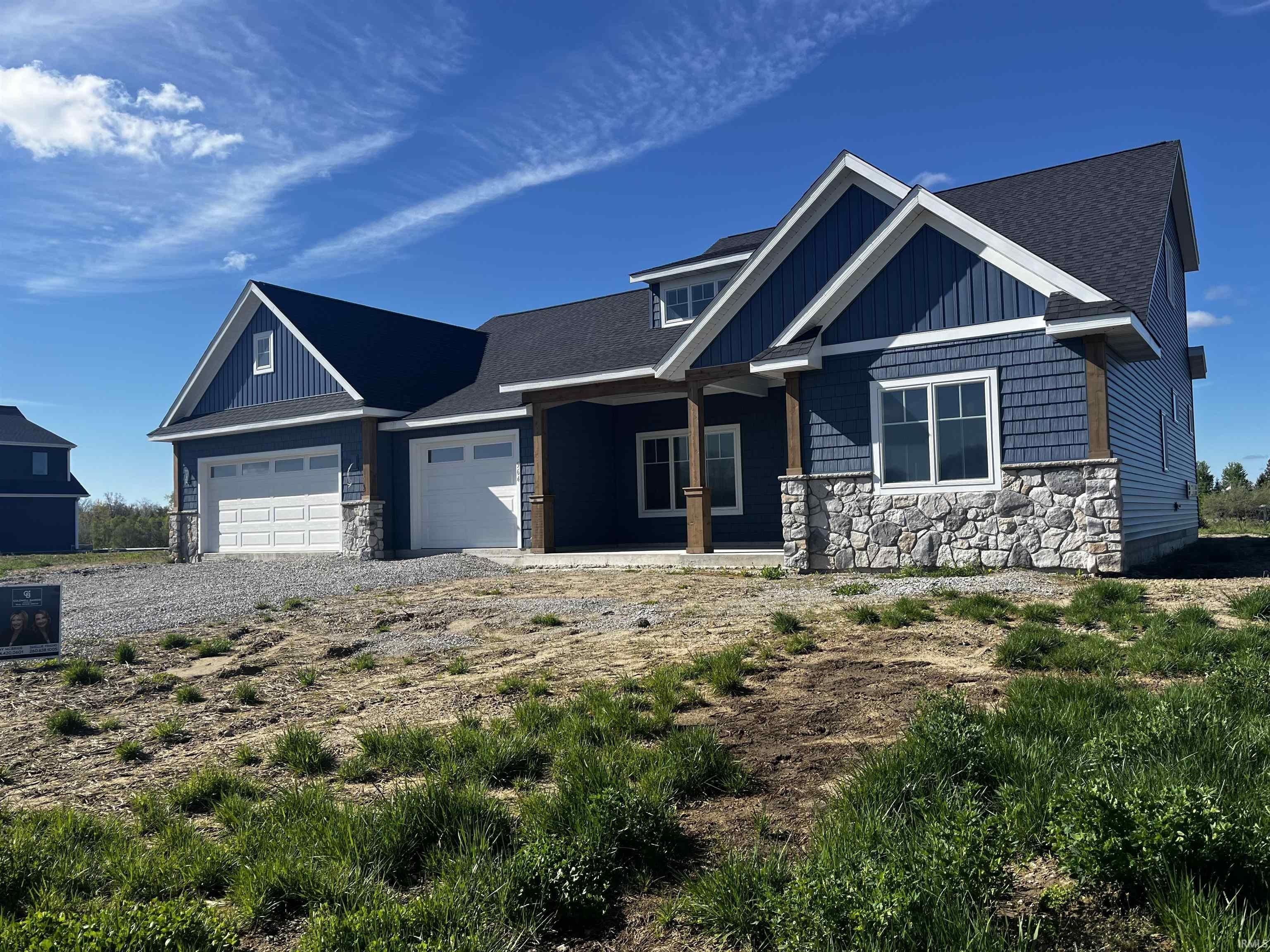 564 Keltic Pines Boulevard. Huntertown, IN 46748