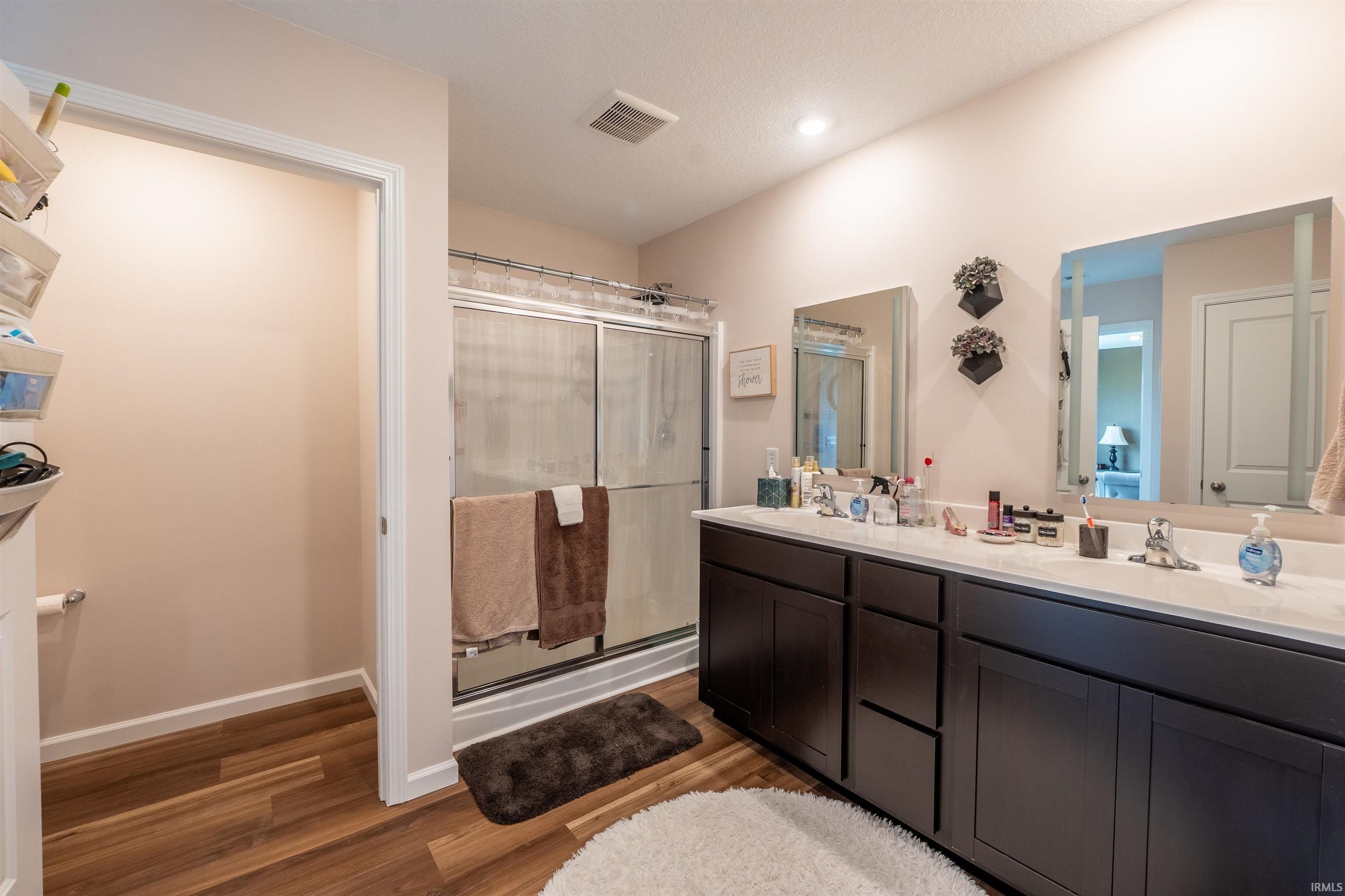 11174 Traders Trace Way. Fort Wayne, IN 46835