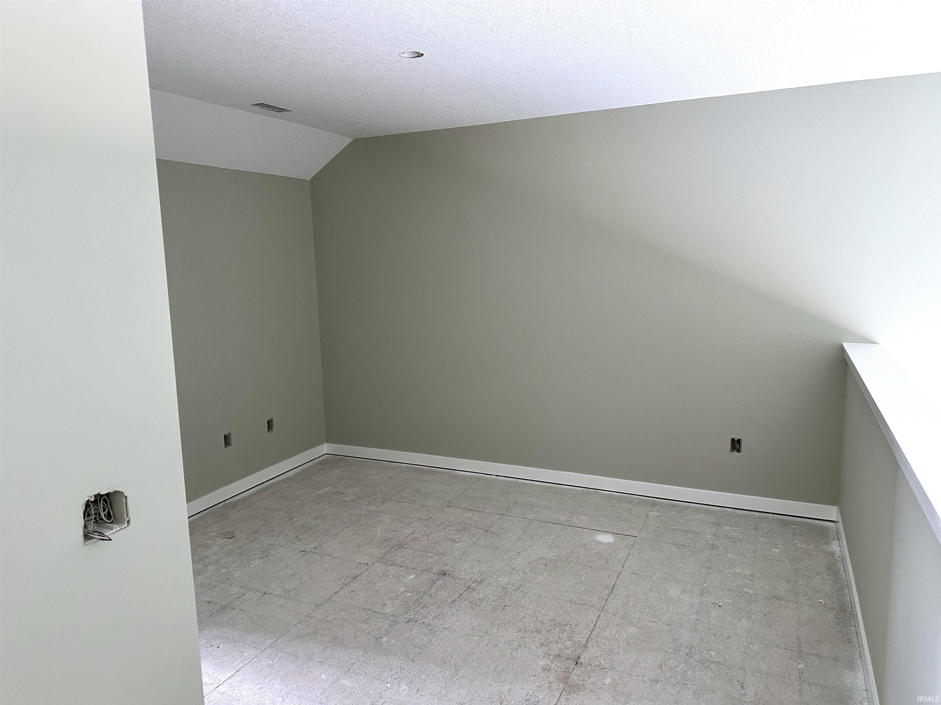 11842 Flat Rock Boulevard. Fort Wayne, IN 46845