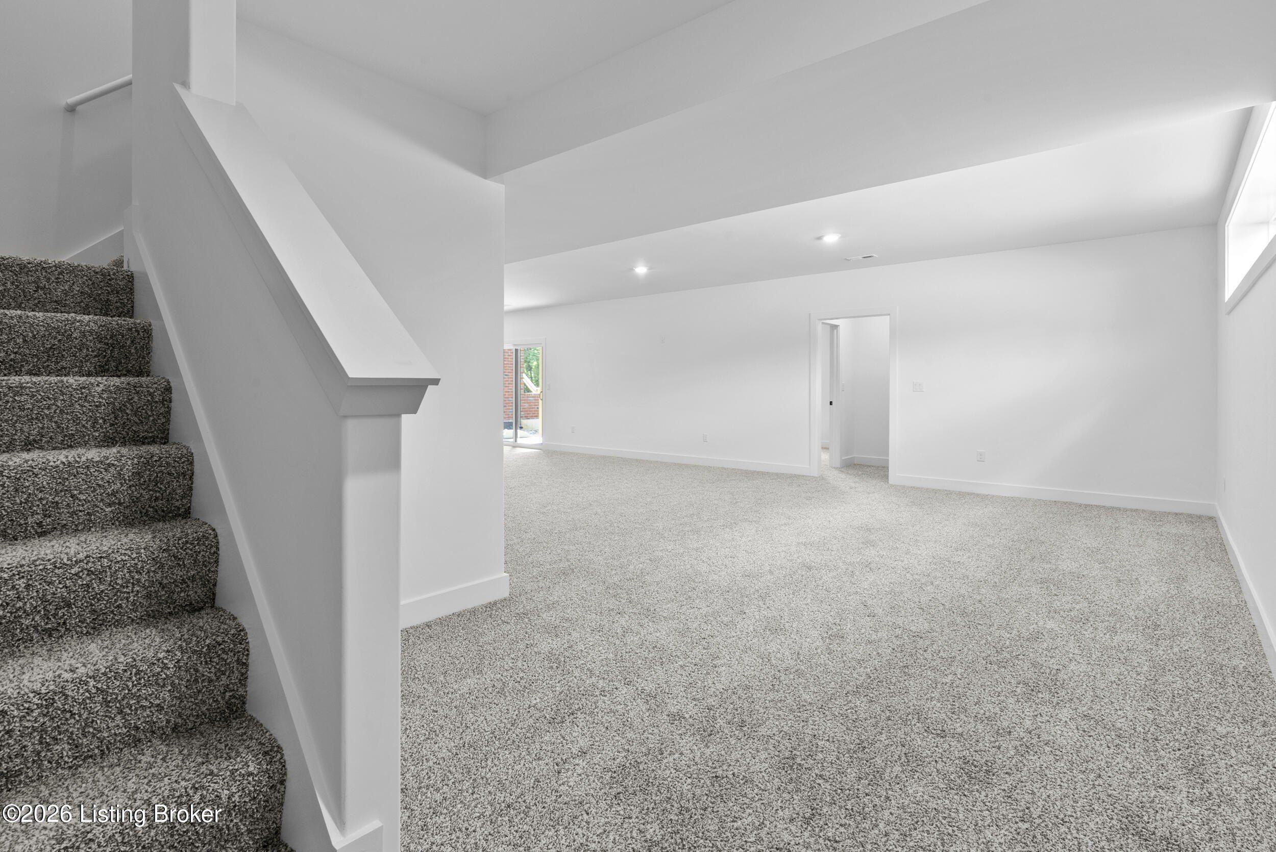 4640 Red Tail Ridge. Charlestown, IN 47111