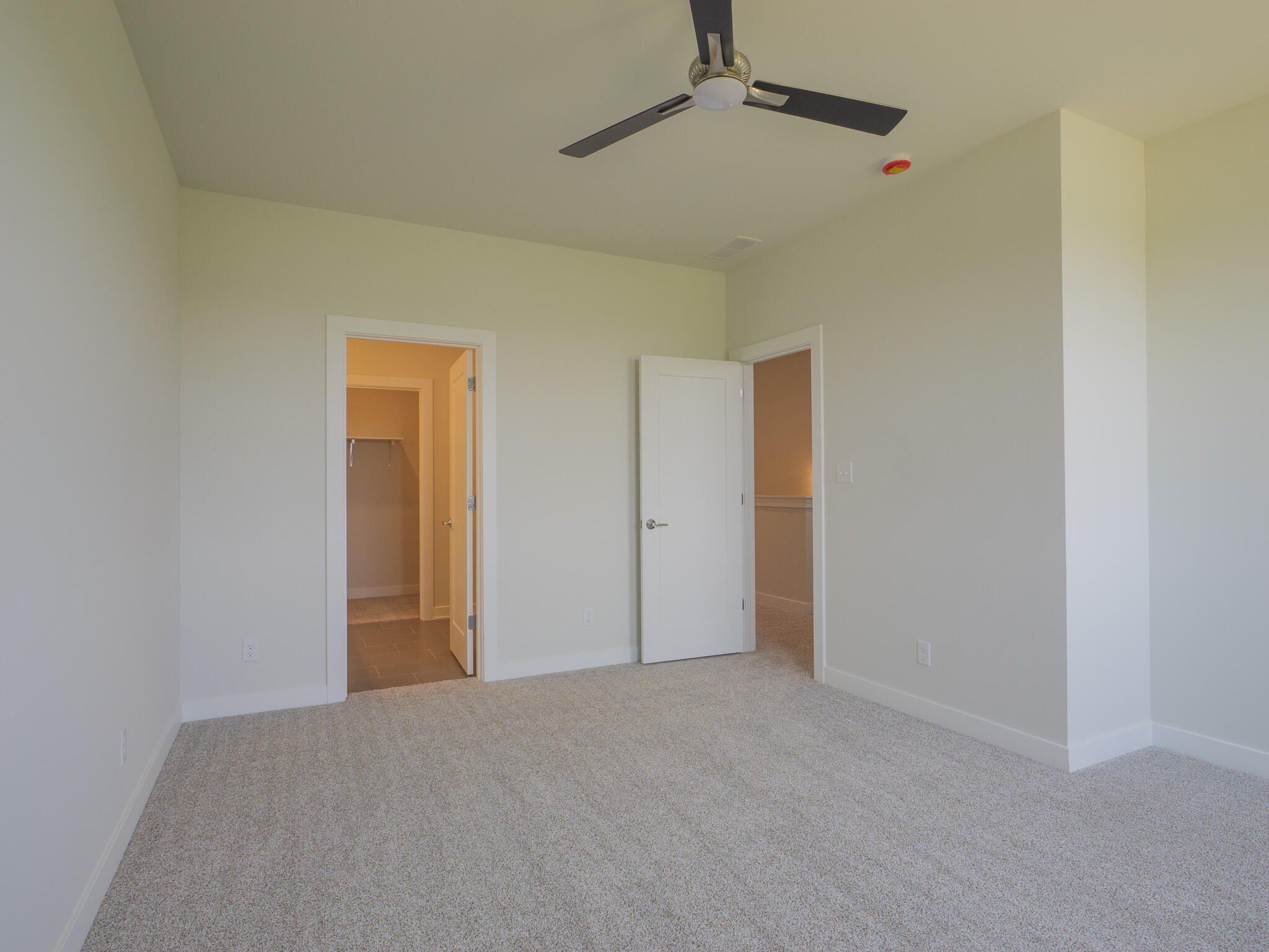 216 Sawgrass Drive. Crown Point, IN 46307