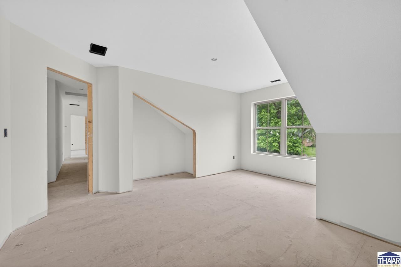 3581 Bridlewood Lane. Terre Haute, IN 47802