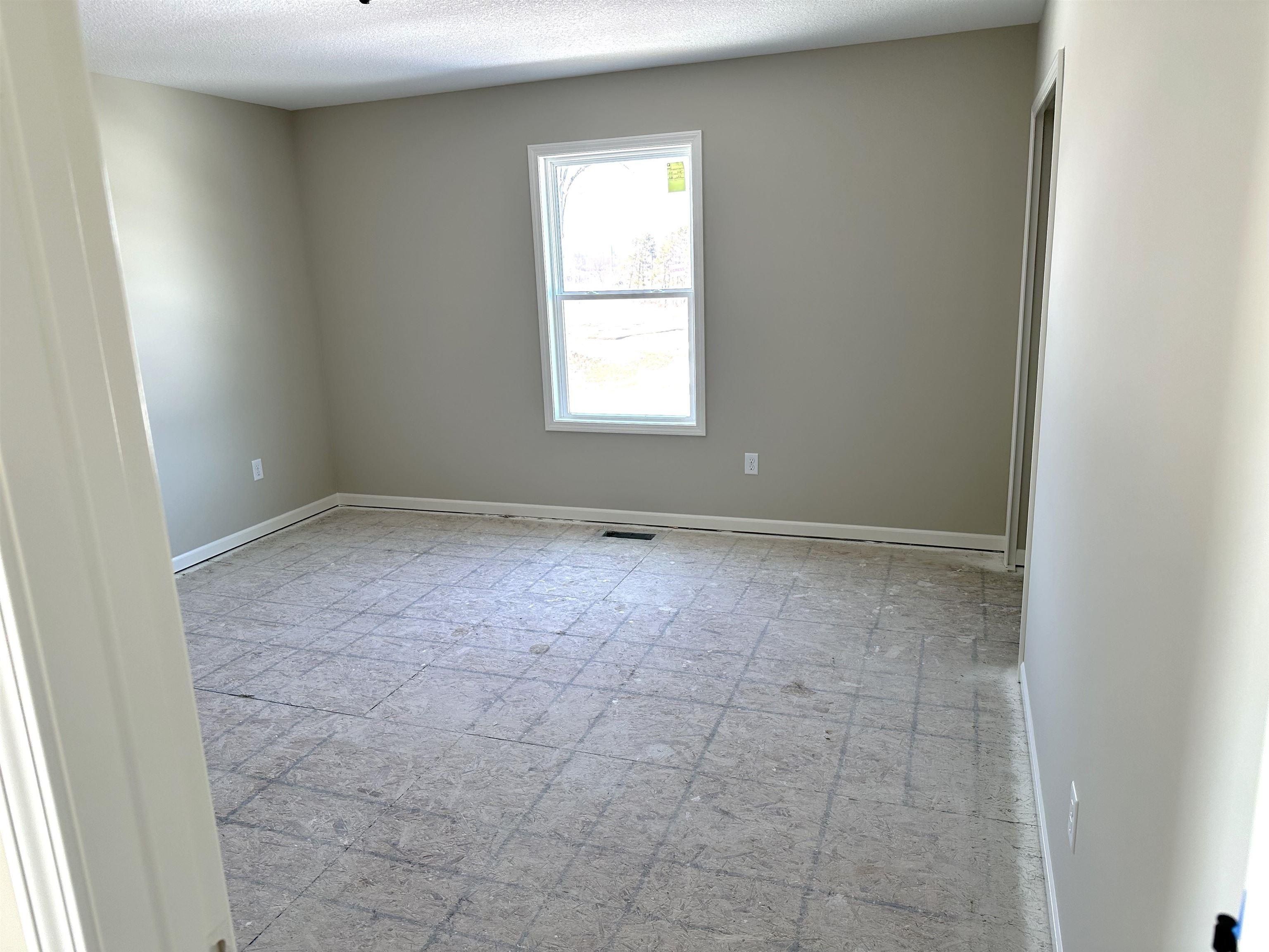 6327 Hunter Wood Drive. Fort Wayne, IN 46835