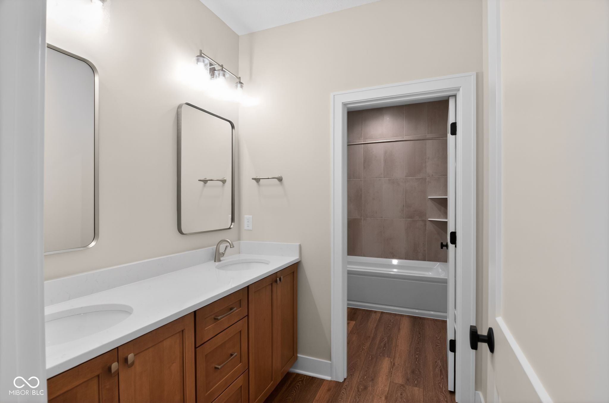 1522 Daylight Drive. Carmel, IN 46280