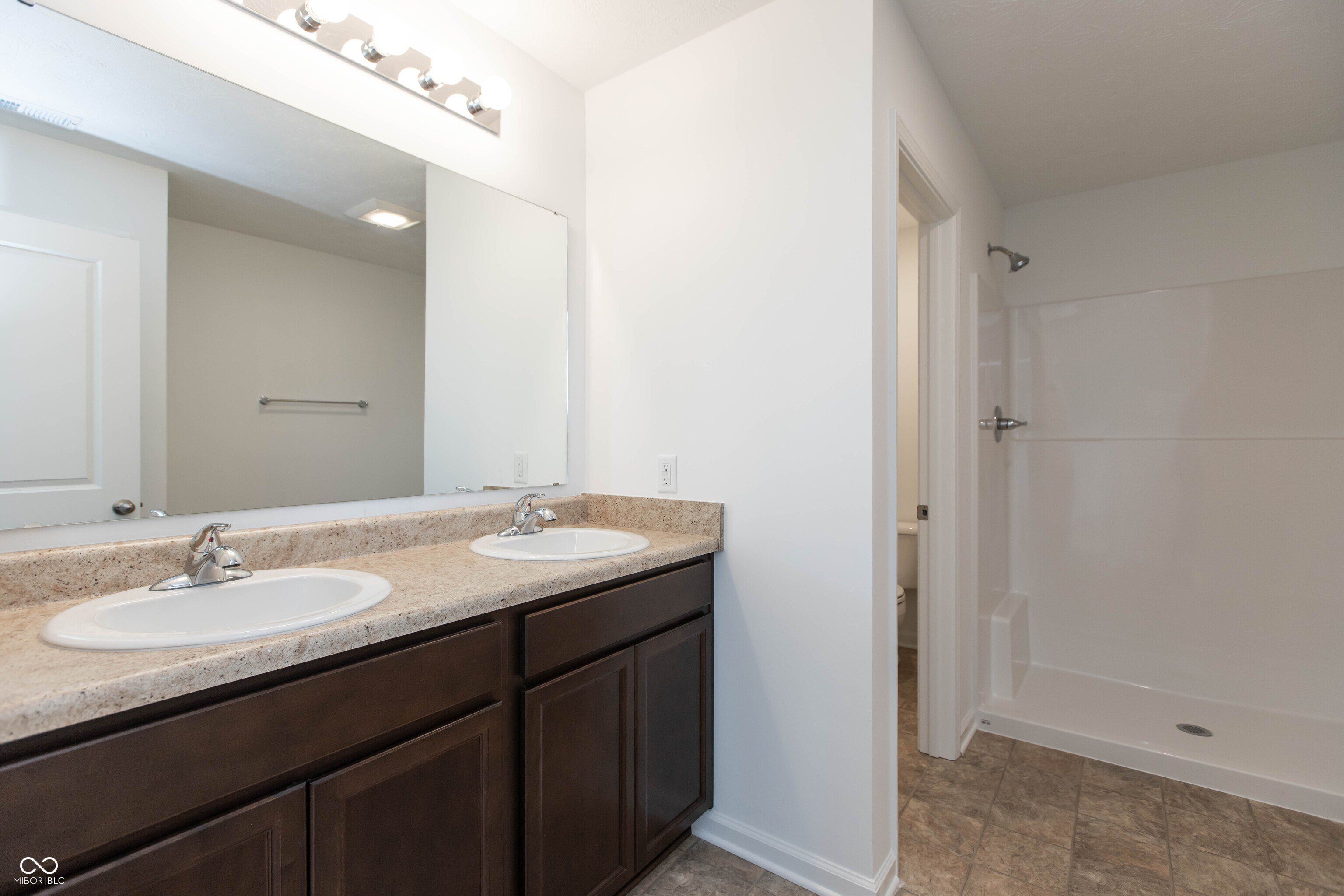 2847 Brahms Way. Indianapolis, IN 46239