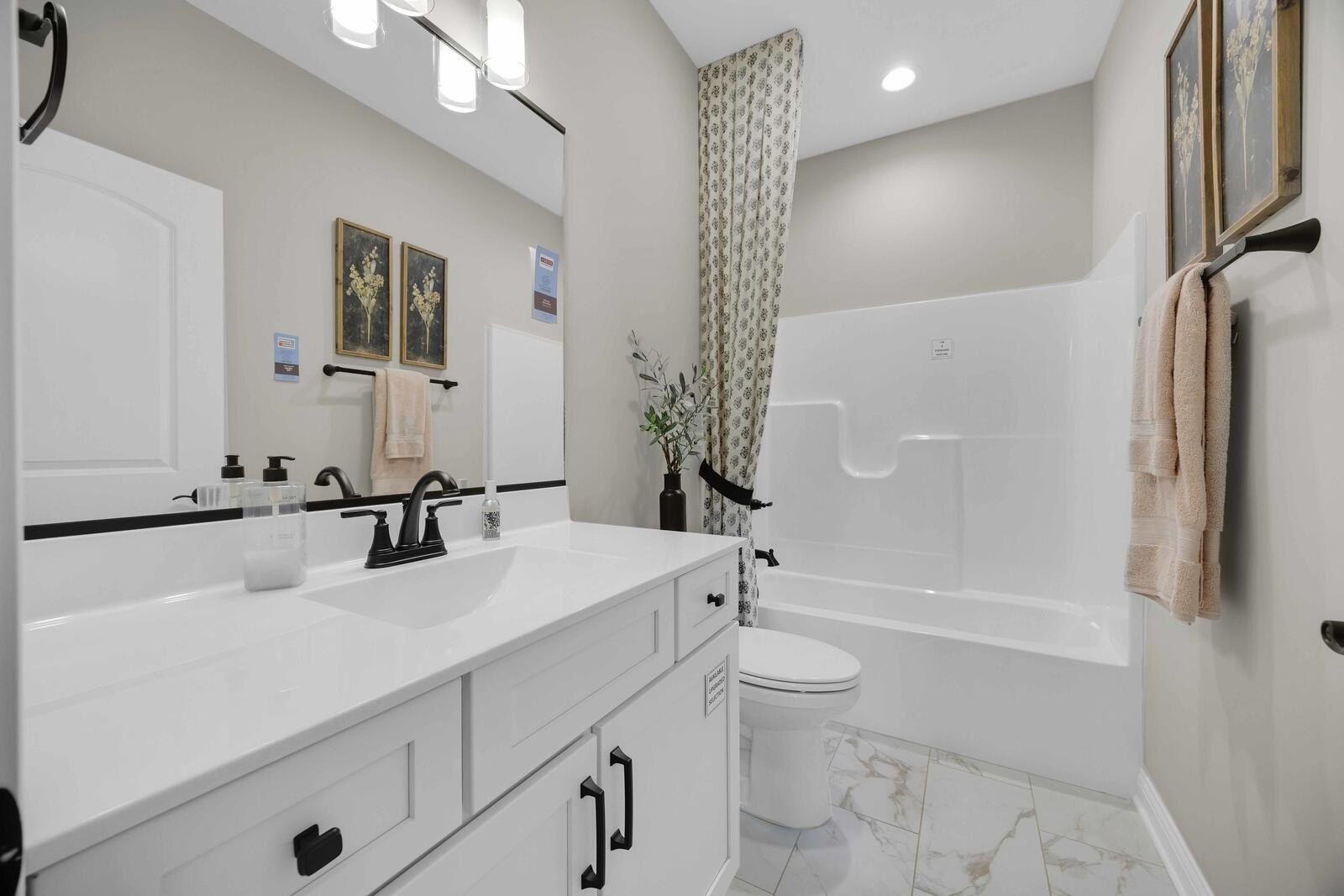 12702 Creekside Drive. Cedar Lake, IN 46303